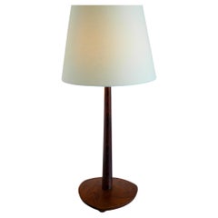 Lampada da tavolo in teak scandinavo della metà del secolo scorso, Eskilstuna AB, Svezia