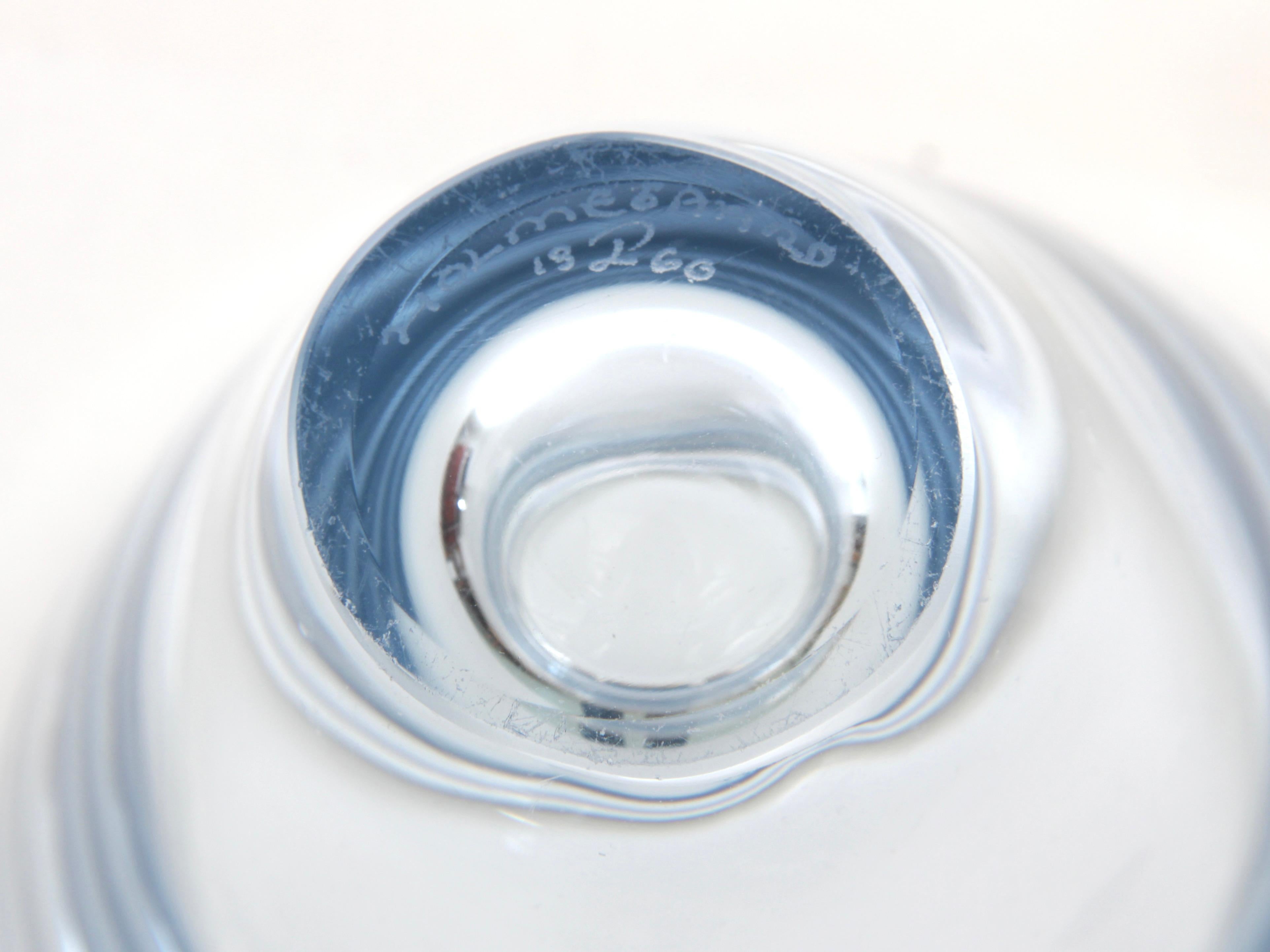Scandinavo Vaso scandinavo di metà secolo in vetro di Per Lütken in vendita