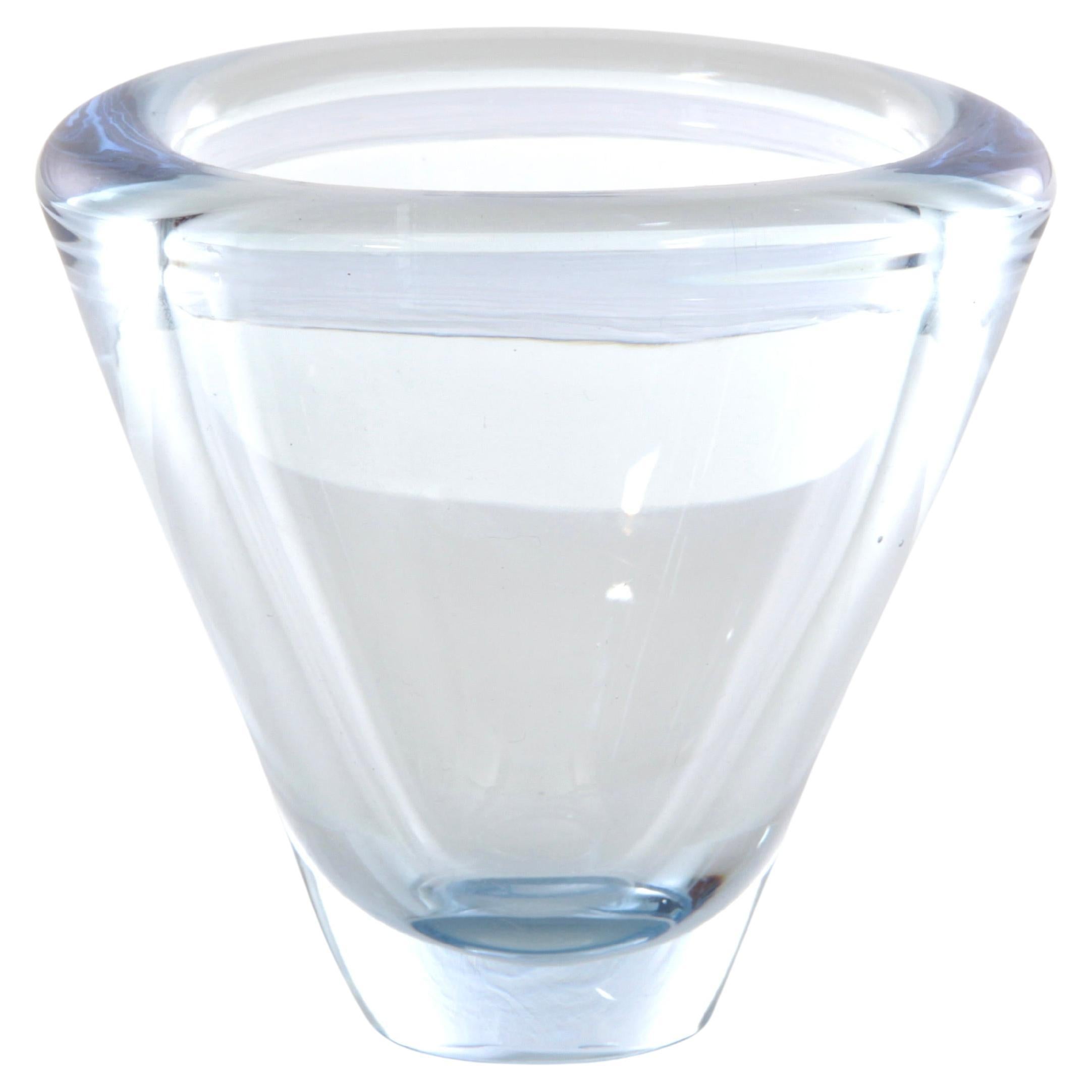 Vaso scandinavo di metà secolo in vetro di Per Lütken in vendita