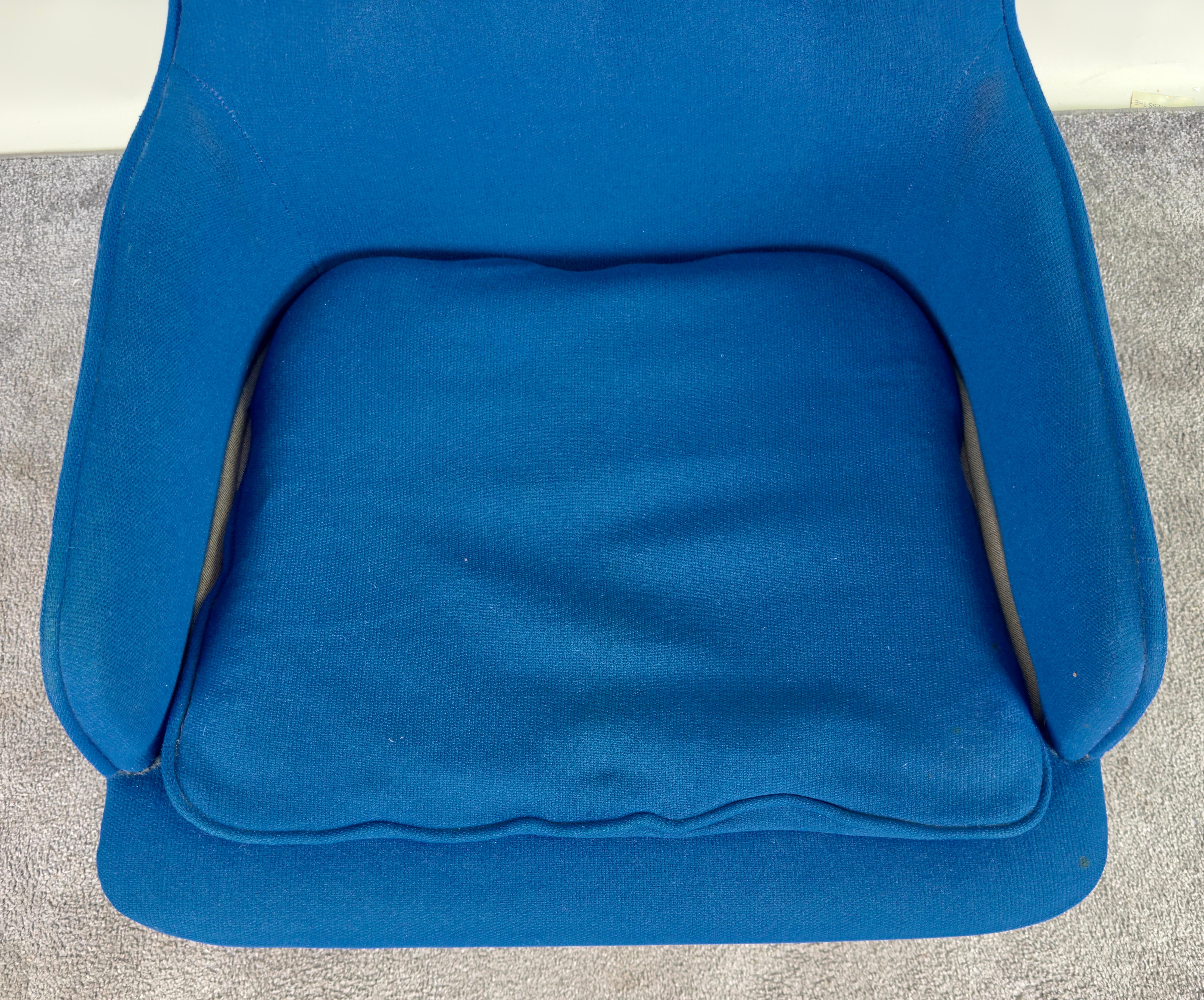 Mid Century Modern Scandinavian Walnut Barrel  Armchair in Blue Upholstery  For Sale 1