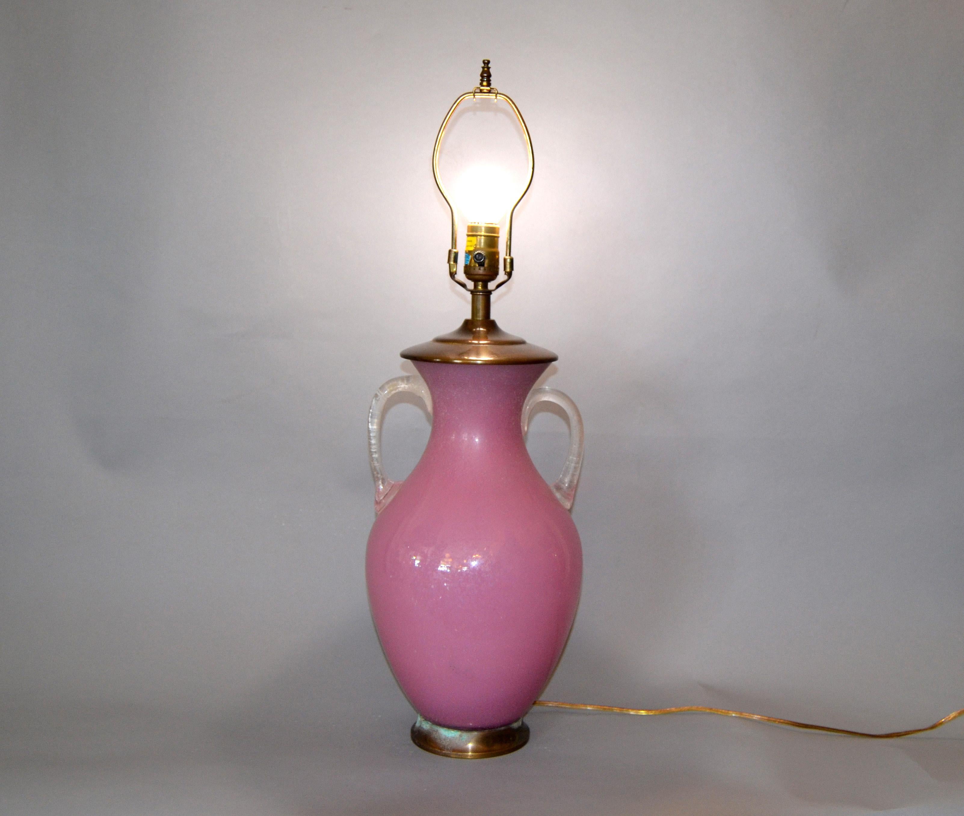American Mid-Century Modern Blown Scavo Glass Handled Pink and Clear Table Lamp Chapman For Sale
