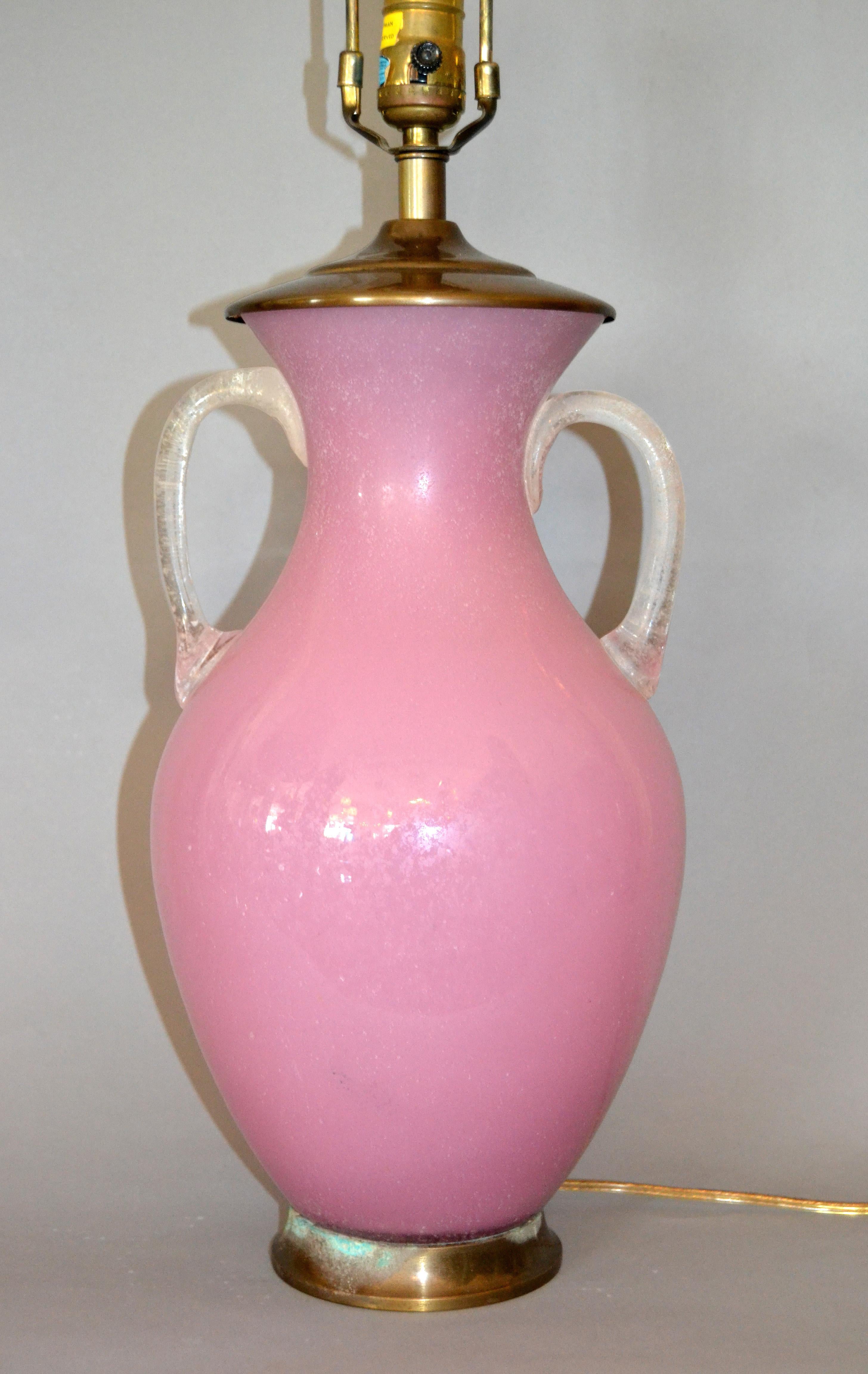 Blown Glass Mid-Century Modern Blown Scavo Glass Handled Pink and Clear Table Lamp Chapman For Sale
