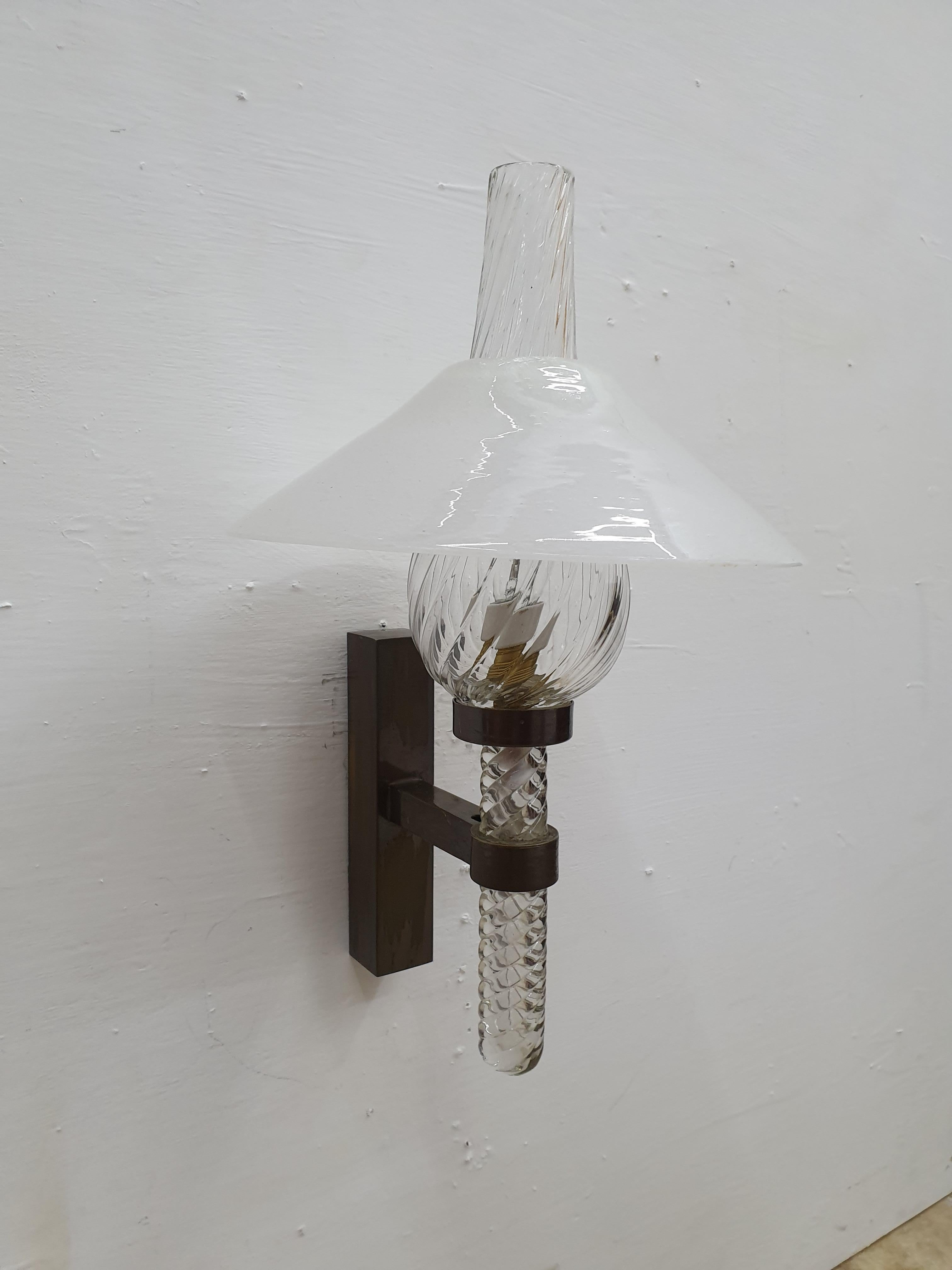 20th Century Mid-Century Modern Sconce designed by Barovier Toso, Italy, circa 1940 For Sale