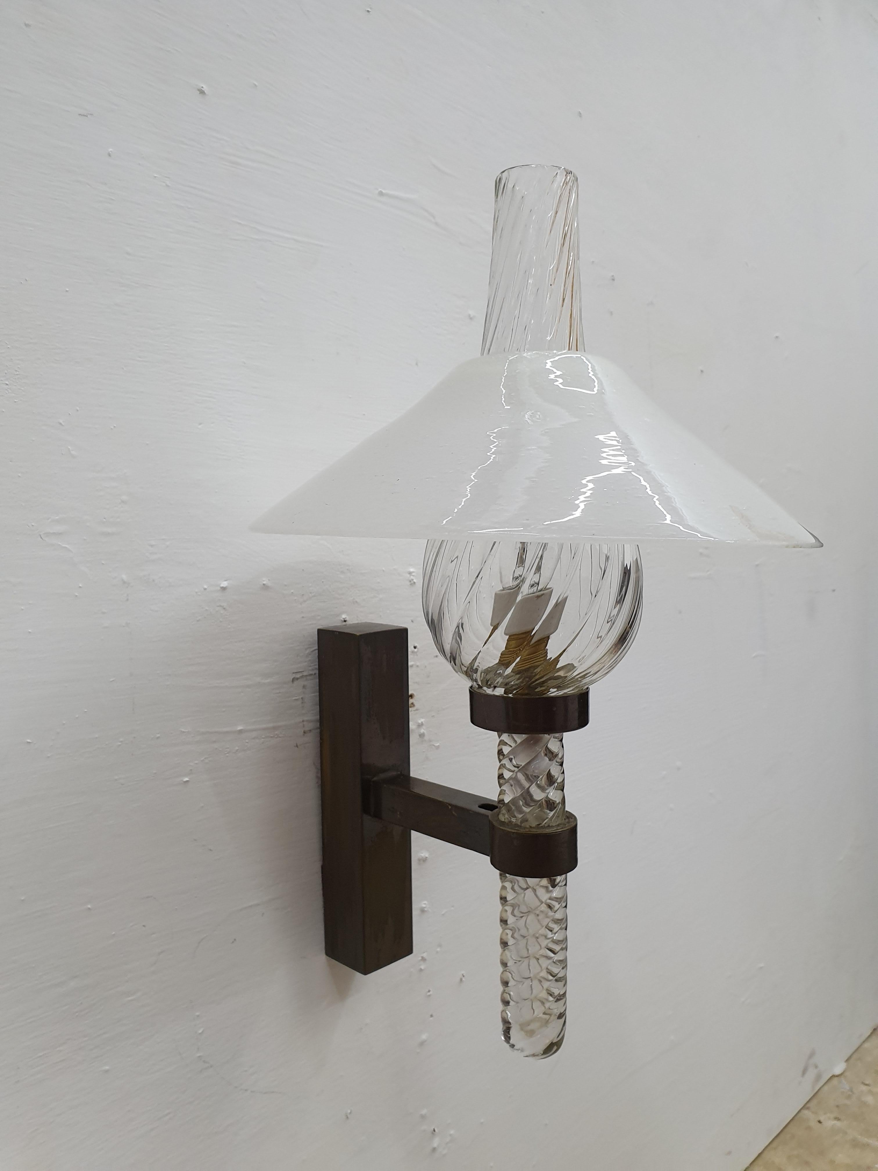 Mid-Century Modern Sconce designed by Barovier Toso, Italy, circa 1940 For Sale 2