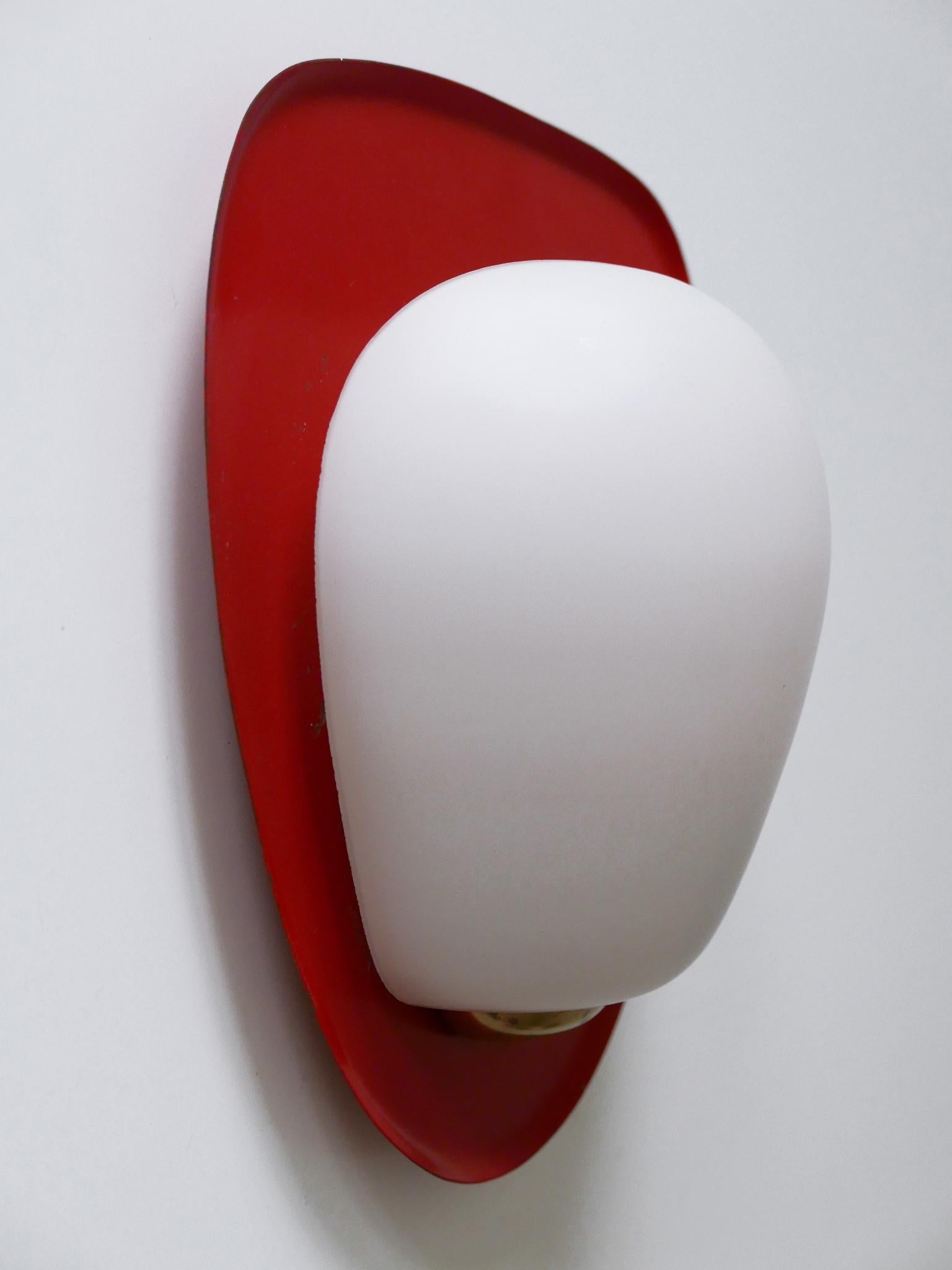 Mid-Century Modern Sconce 'Shell' by Wilhelm Wagenfeld for Peill & Putzler 1950s For Sale 5