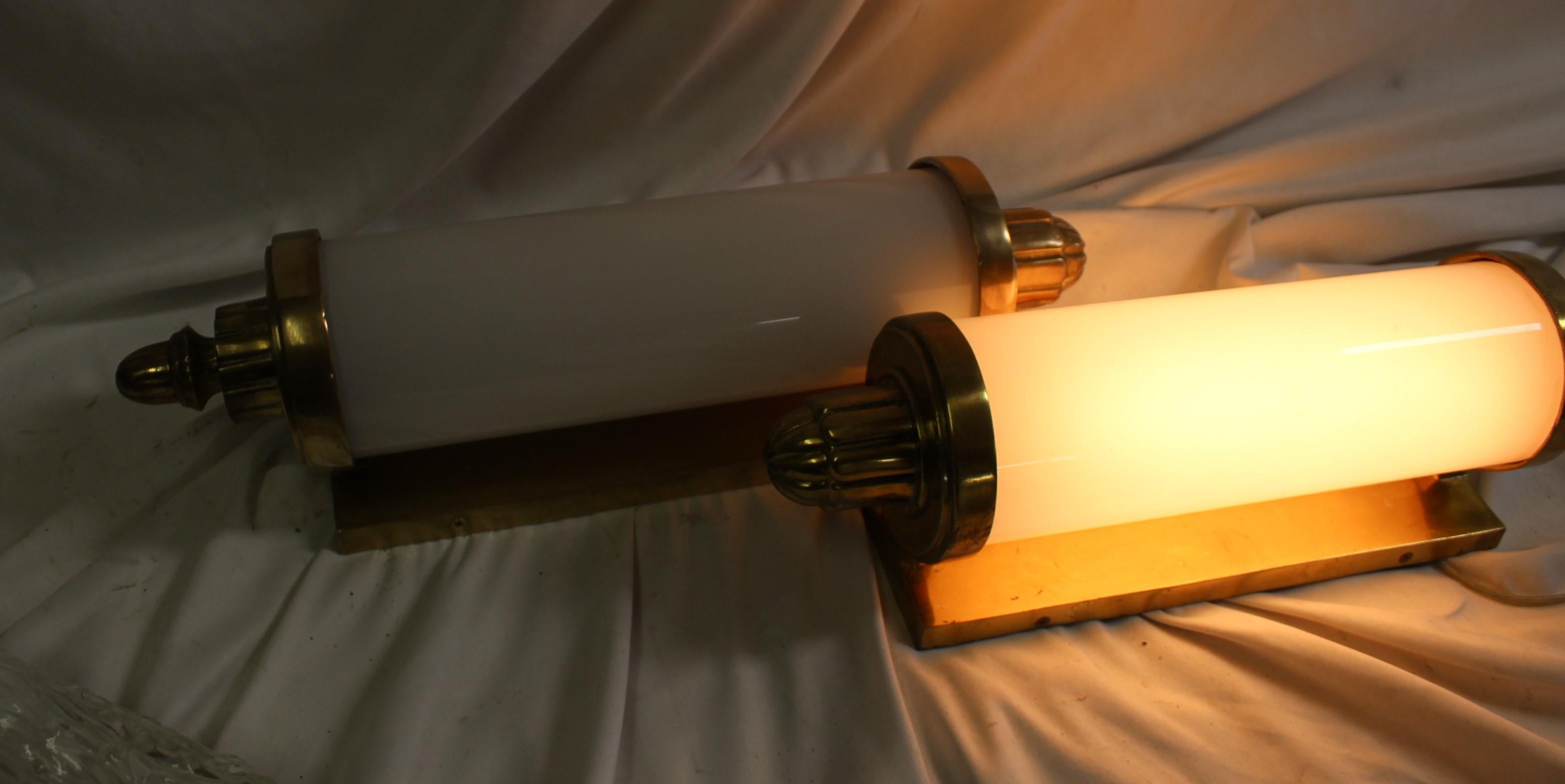 Mid Century Modern Sconces  , Brass  ,   pair In Good Condition For Sale In Los Angeles, CA