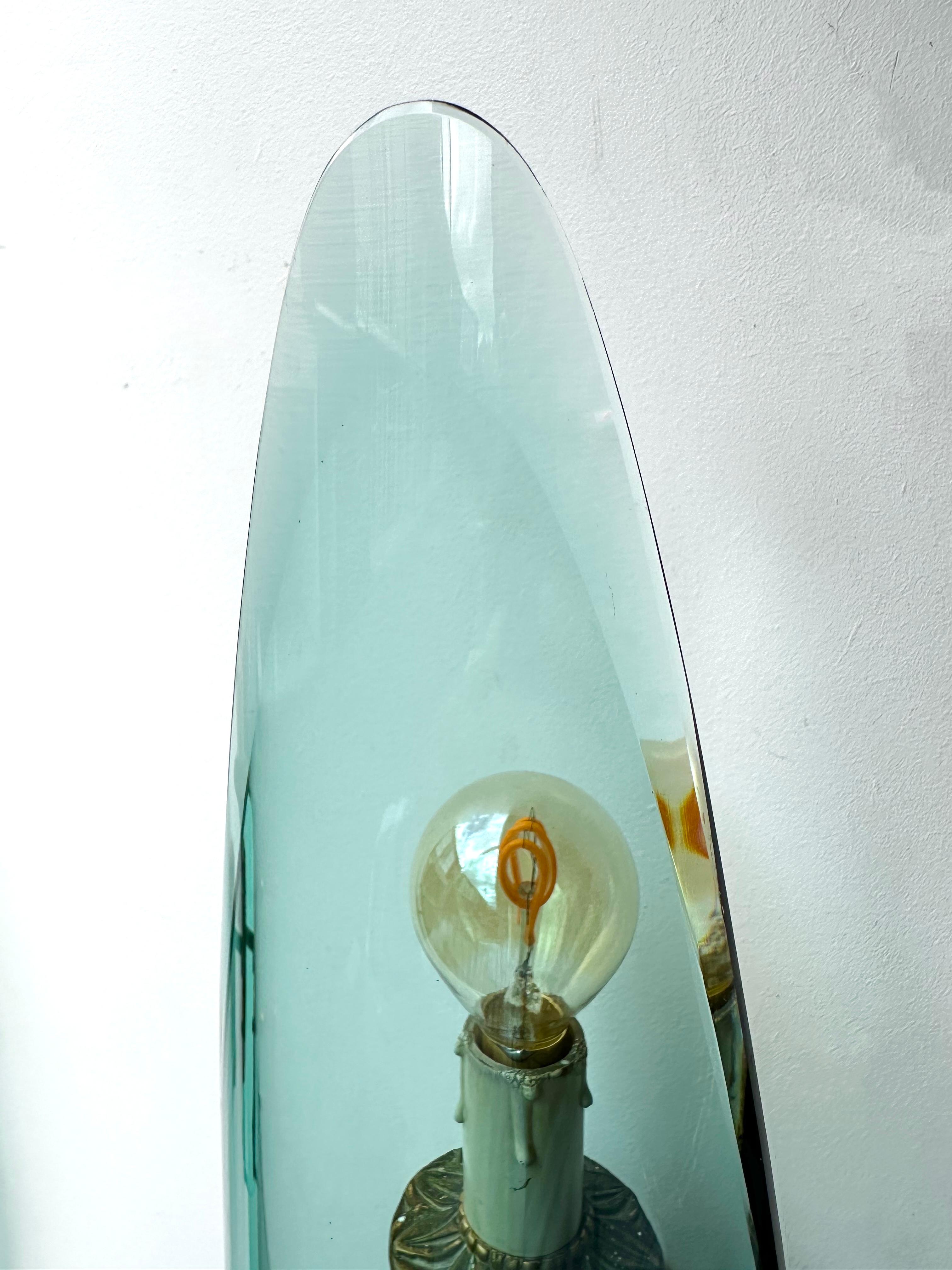 Mid-Century Modern Sconces Glass and Bronze. Italy, 1950s en vente 4