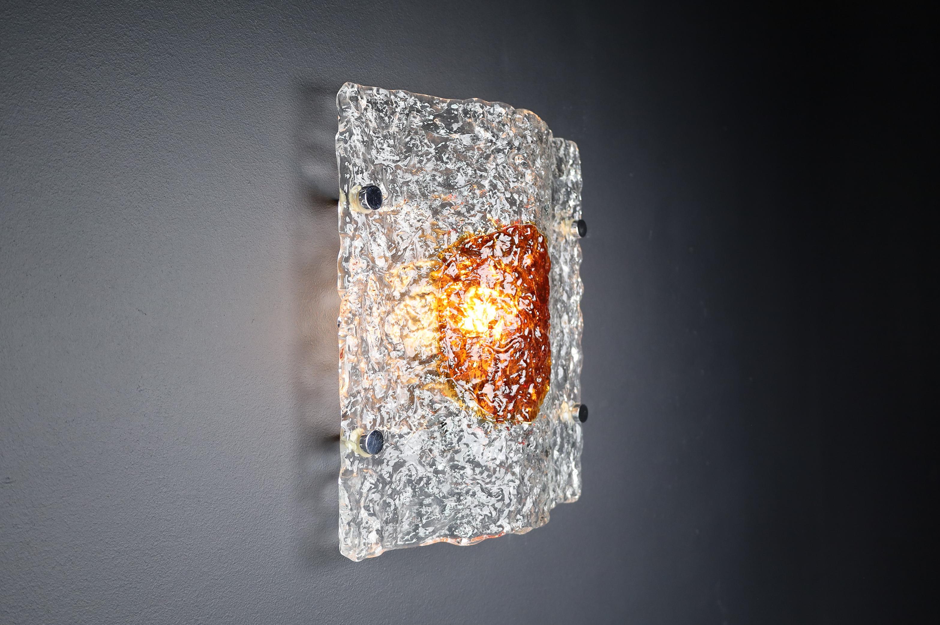 Mid-Century Modern Sconces in Murano Glass by Mazzega Made in Italy 1970s   For Sale 3