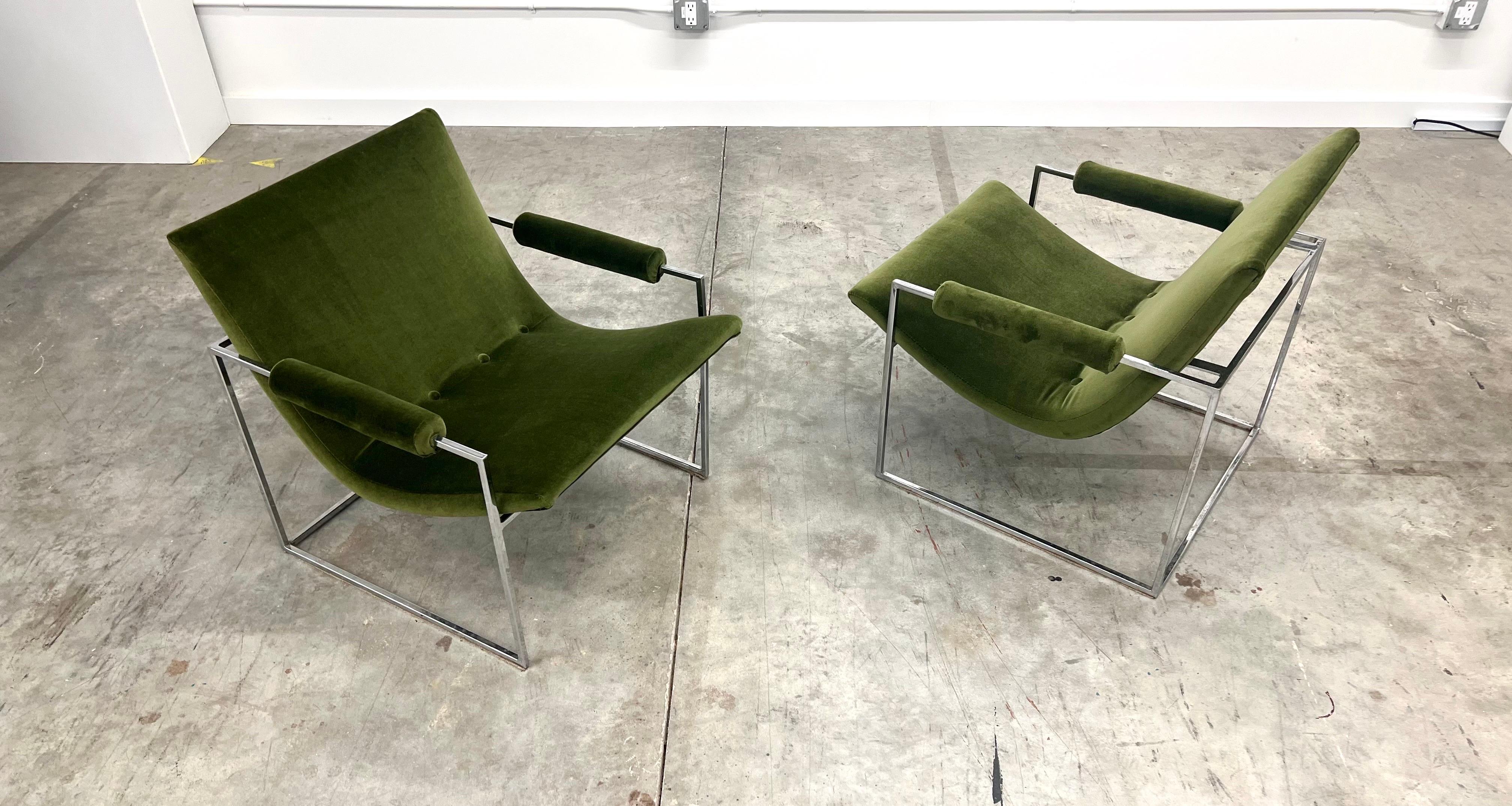 Mid Century Modern Scoop Chairs by Milo Baughman for Thayer Coggin - a Pair 4