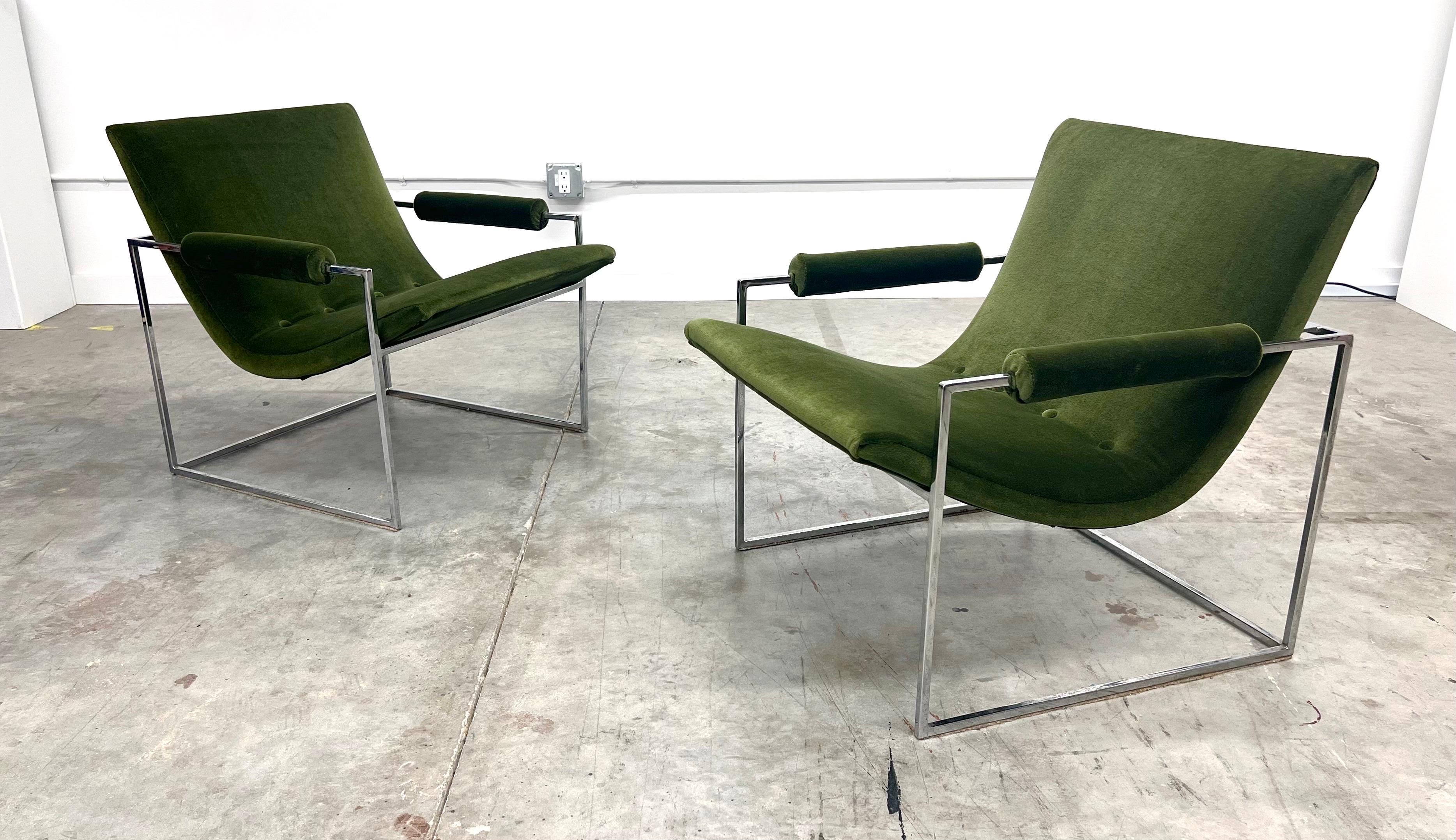Mid-Century Modern Mid Century Modern Scoop Chairs by Milo Baughman for Thayer Coggin - a Pair