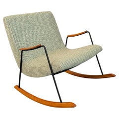 Mid-Century Modern Scoop Rocking Chair By Milo Baughman For Thayer Coggin
