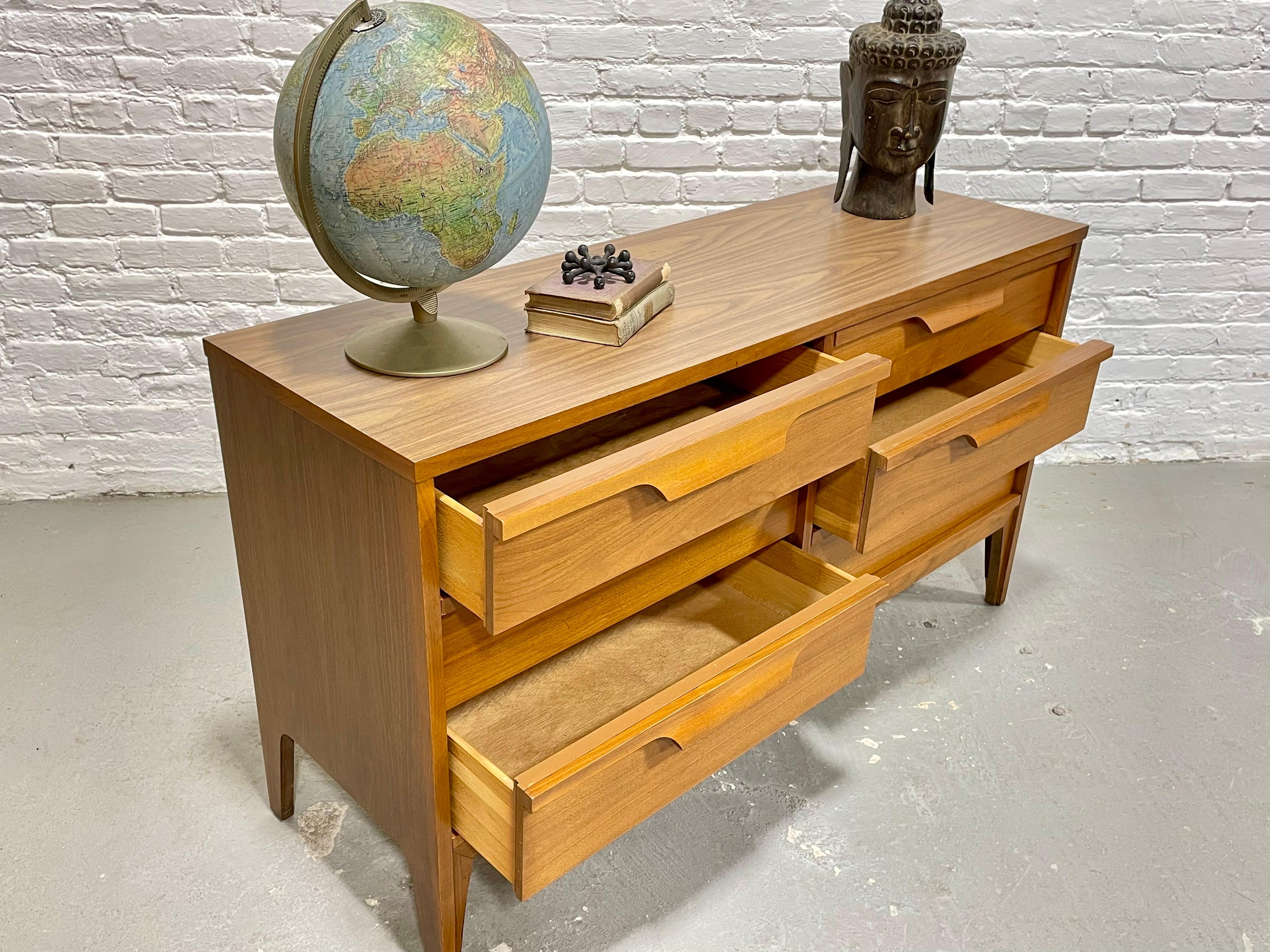 Mid Century MODERN SCULPTED BEDROOM Set by Johnson Carper, c. 1960's 3