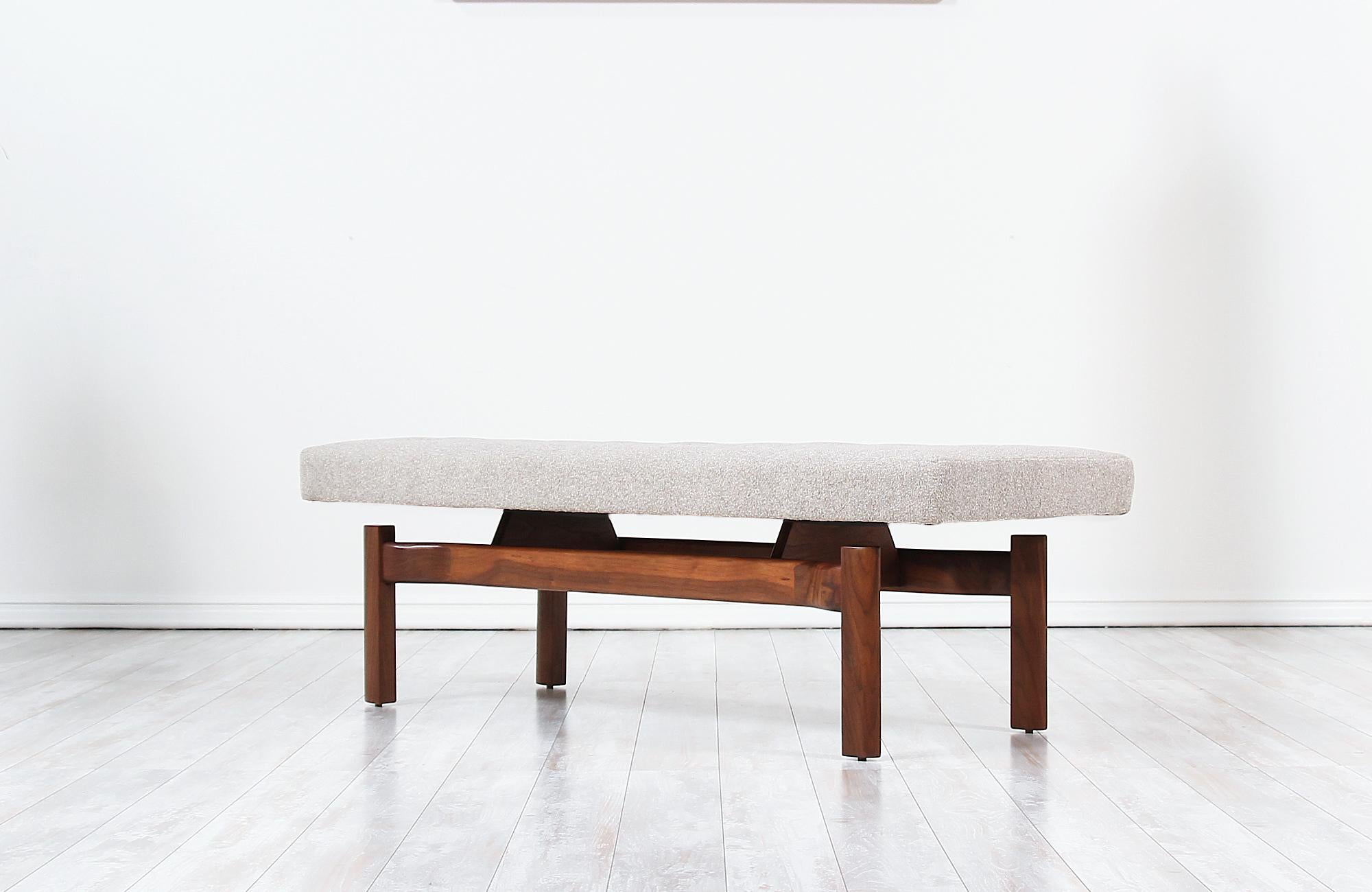 Fabric Mid-Century Modern Sculpted Floating Tufted Bench