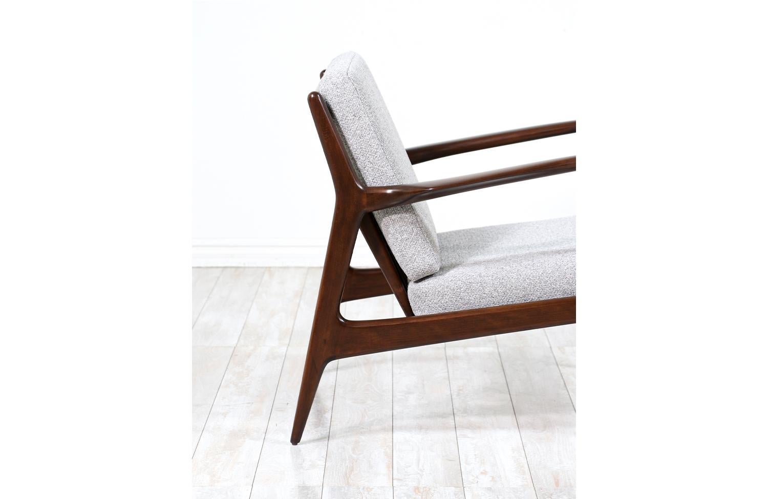 Mid-20th Century Mid-Century Modern Sculpted Lounge Chair by Ib Kofod-Larsen for Selig