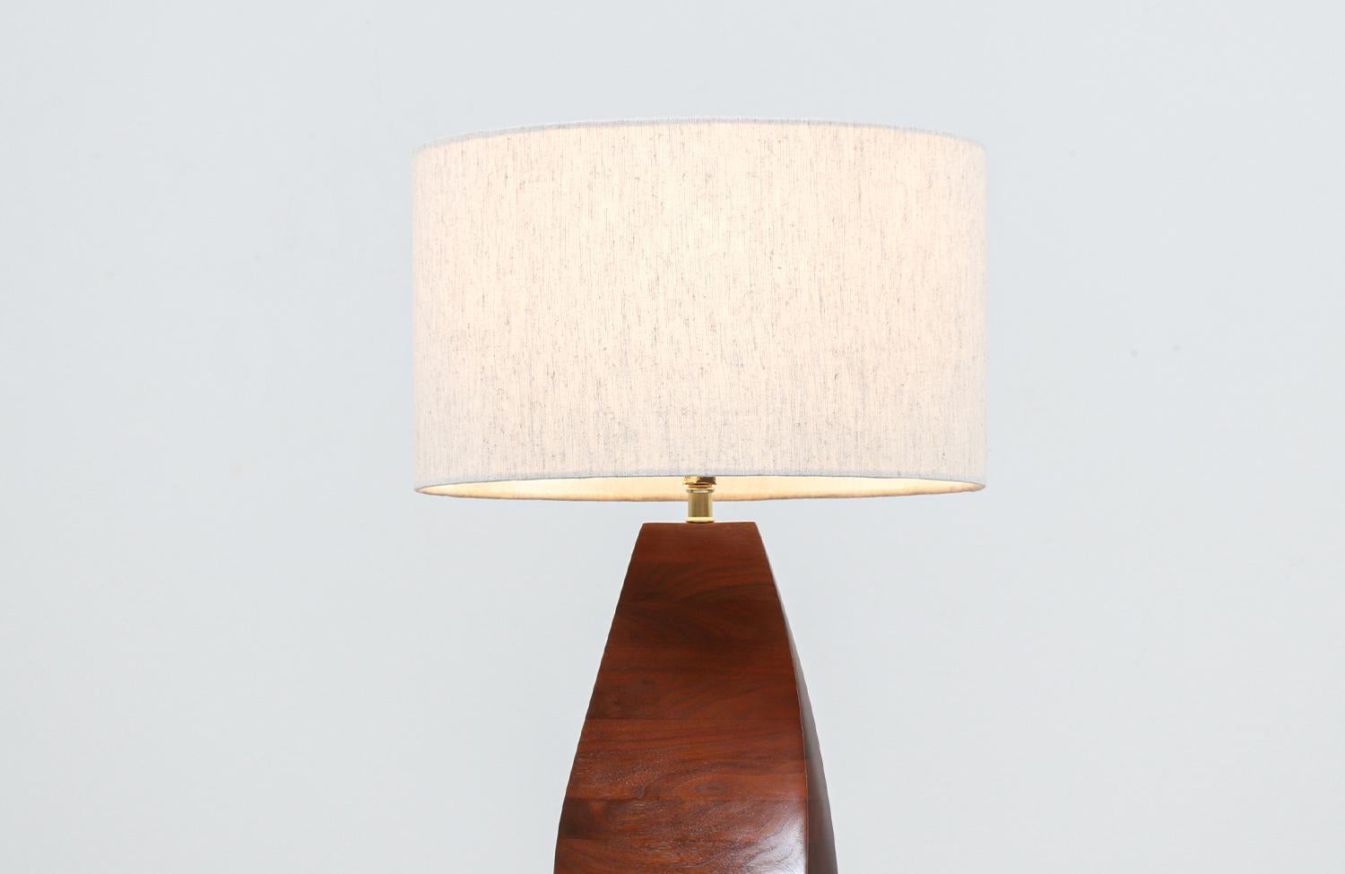 Mid-Century Modern Sculpted Swirl Walnut Table Lamp 1