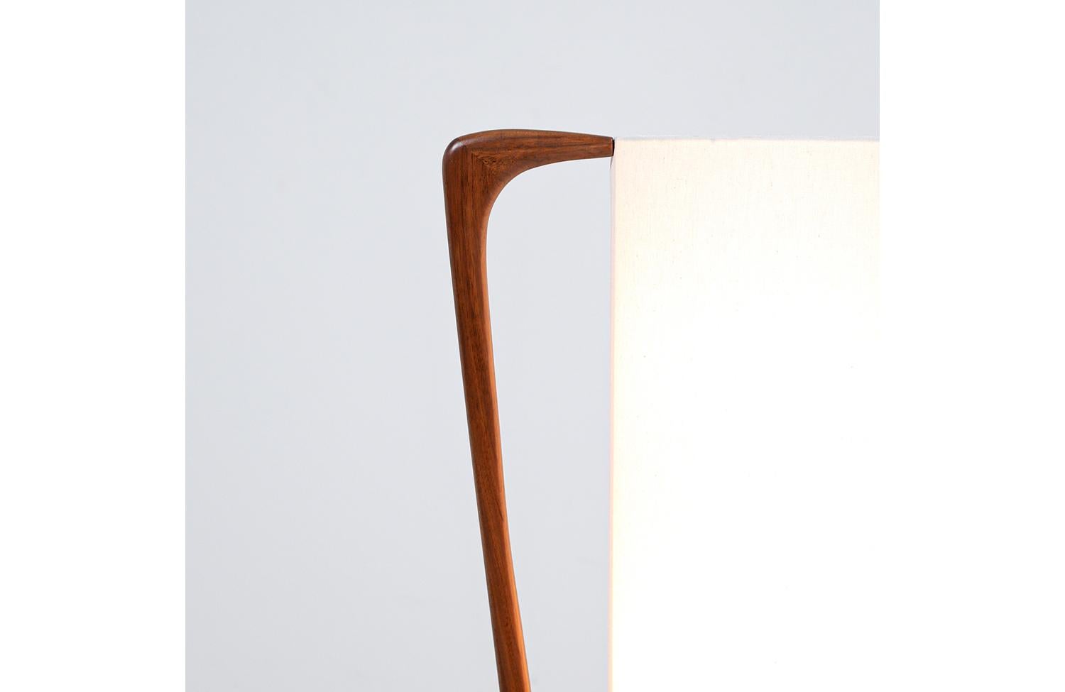 Mid-20th Century Mid-Century Modern Sculpted Walnut & Brass Floor Lamp with Accent Side Table