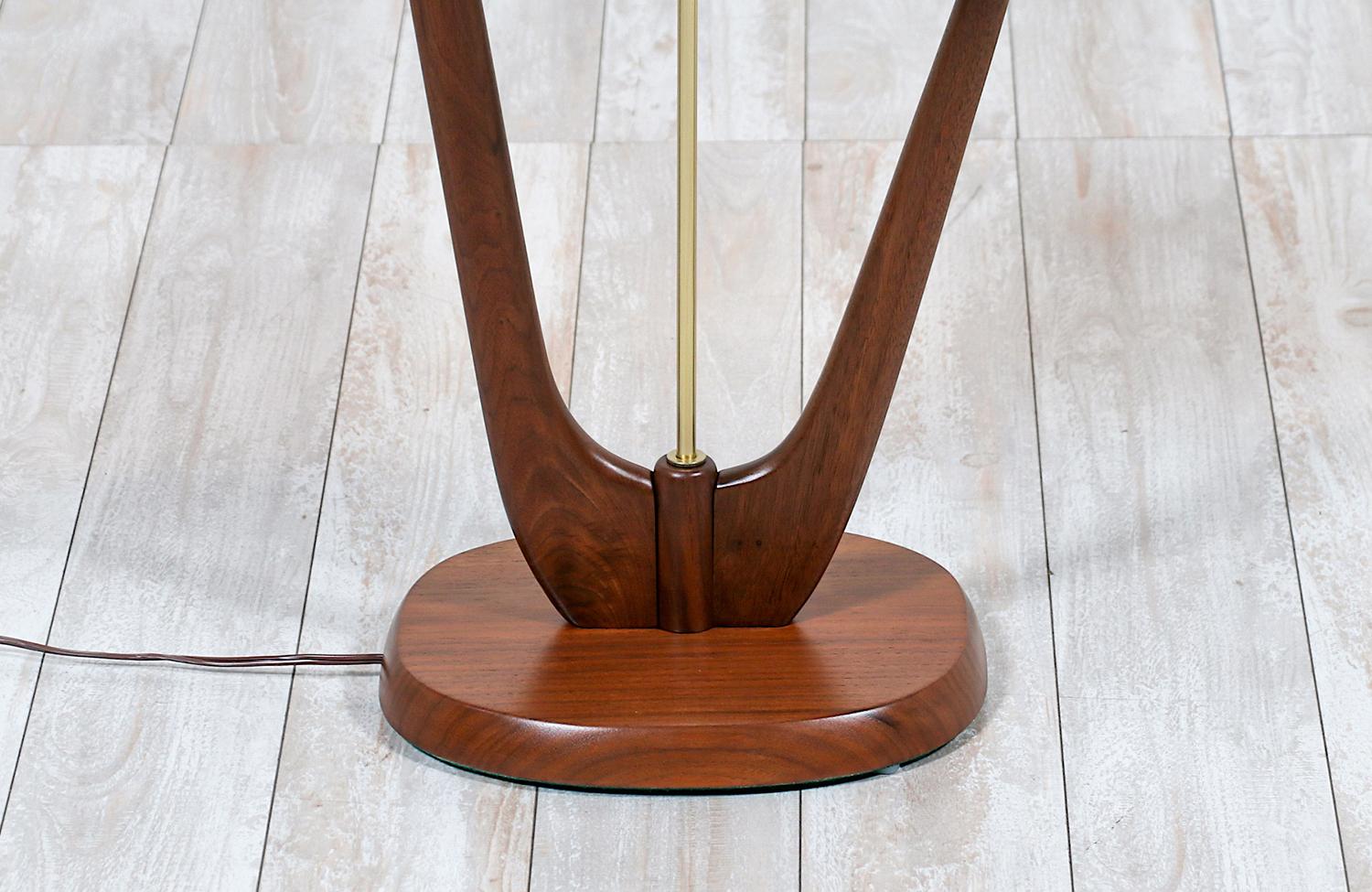 Mid-Century Modern Sculpted Walnut & Brass Floor Lamp with Accent Side Table 1