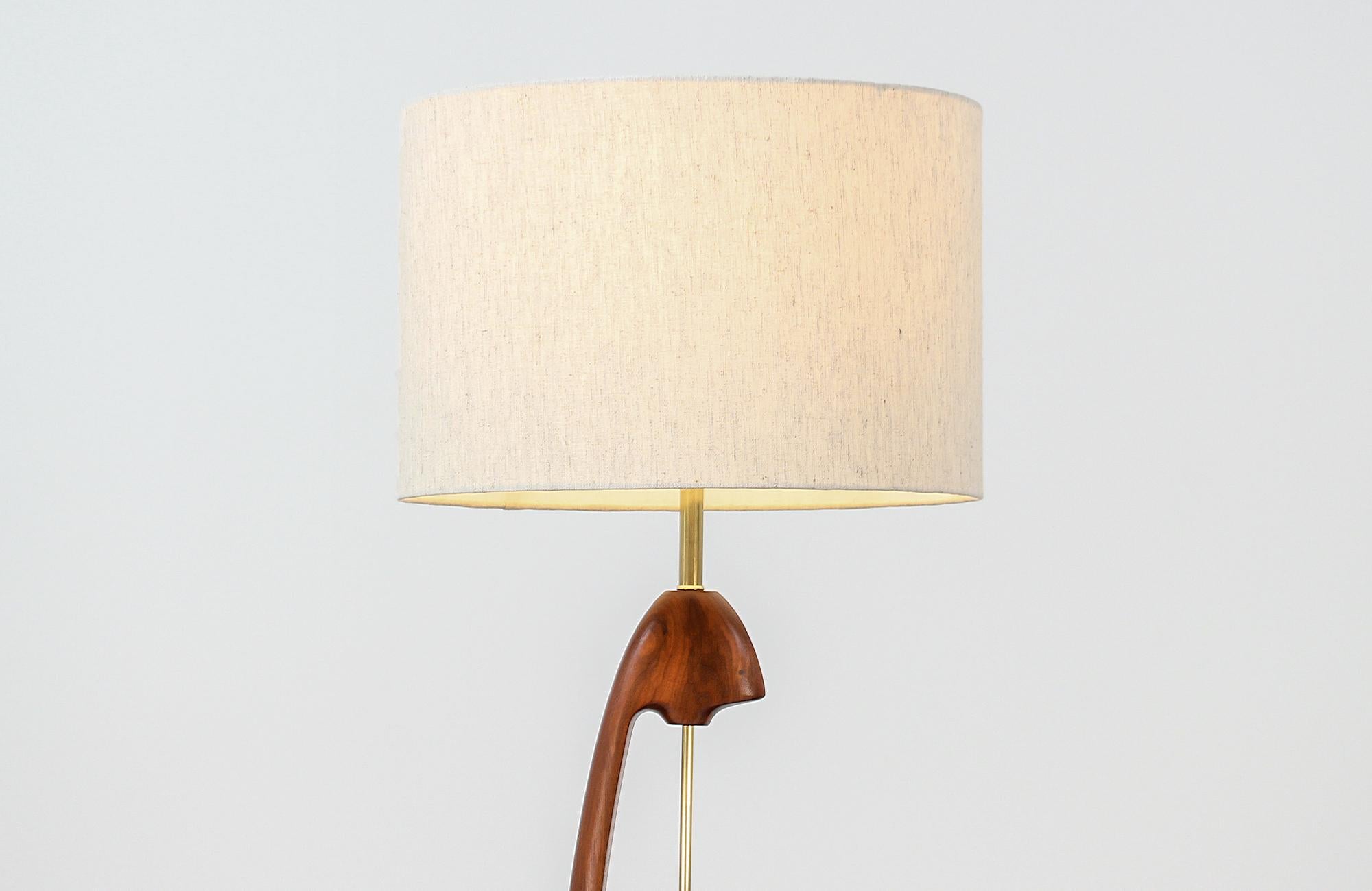 Mid-Century Modern Sculpted Walnut and Brass Table Lamps 1