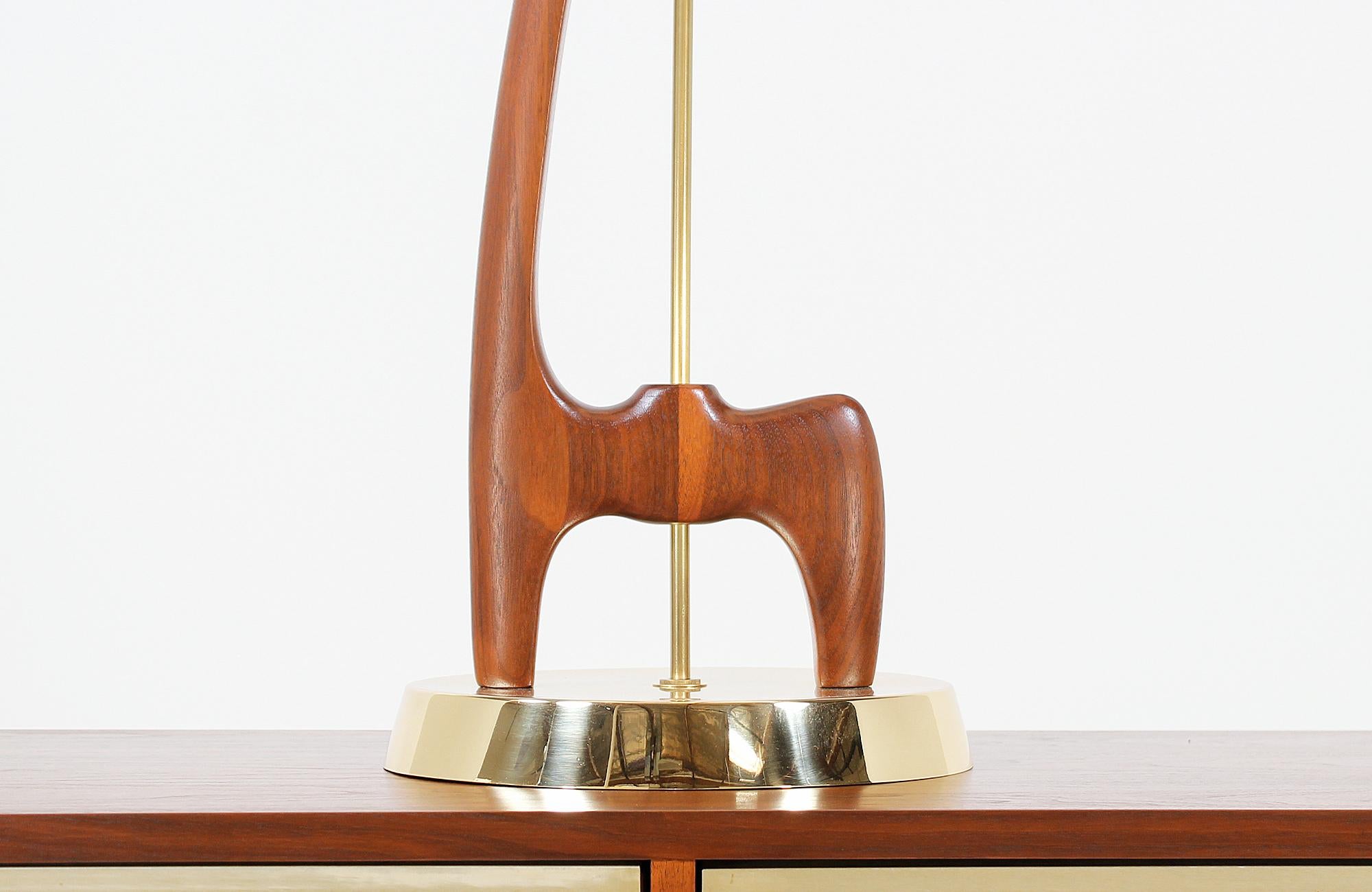 Mid-Century Modern Sculpted Walnut and Brass Table Lamps 3