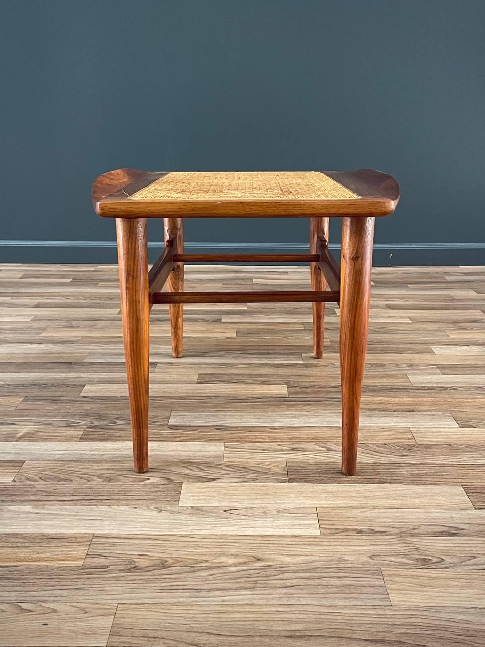 Mid-Century Modern Sculpted Walnut & Cabe Stool For Sale 1