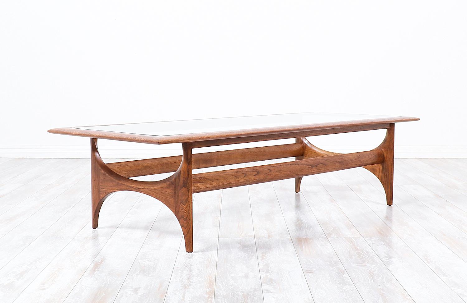 Mid-20th Century Mid-Century Modern Sculpted Walnut Coffee Table by Lane Furniture