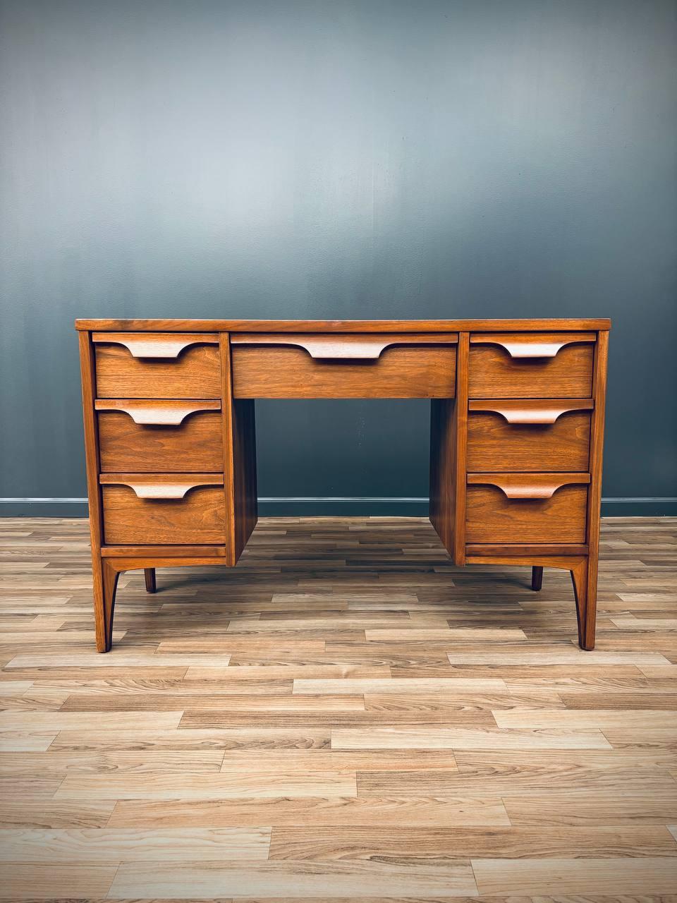 American Mid-Century Modern Sculpted Walnut Desk by Johnson Carper For Sale