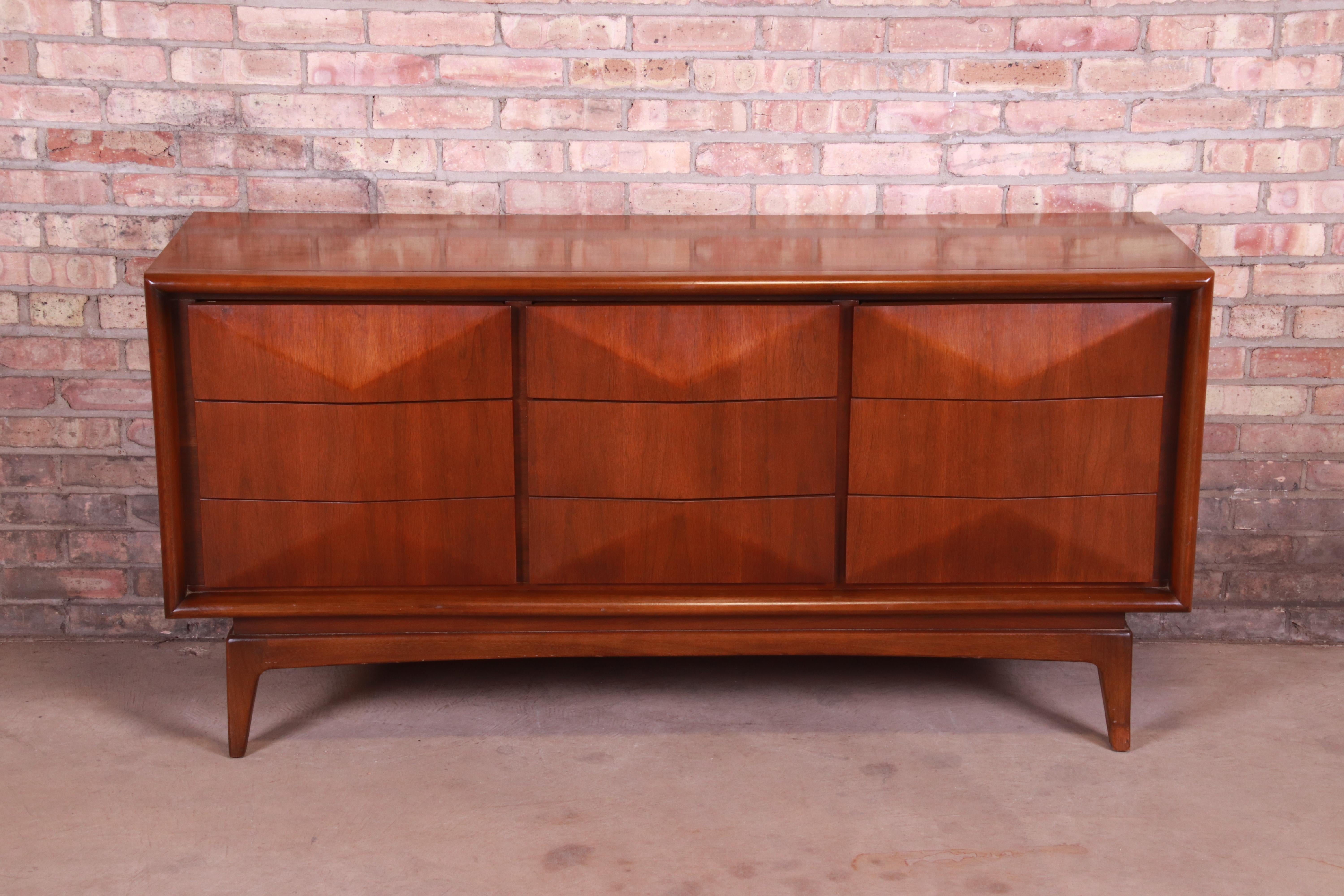 American Mid-Century Modern Sculpted Walnut Diamond Front Dresser or Credenza by United