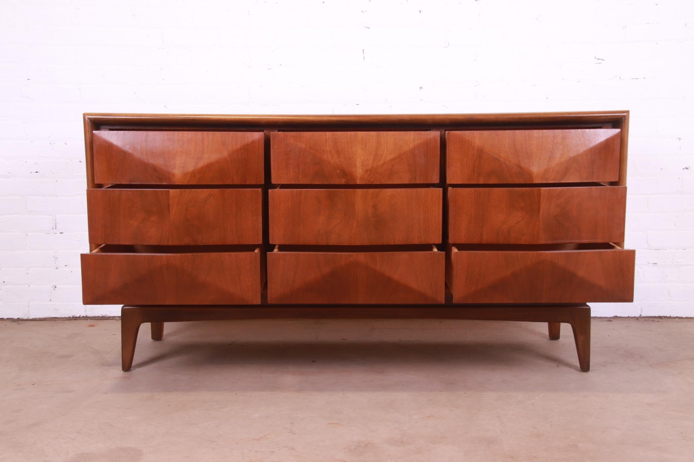 Mid-Century Modern Sculpted Walnut Diamond Front Dresser or Credenza by United 3