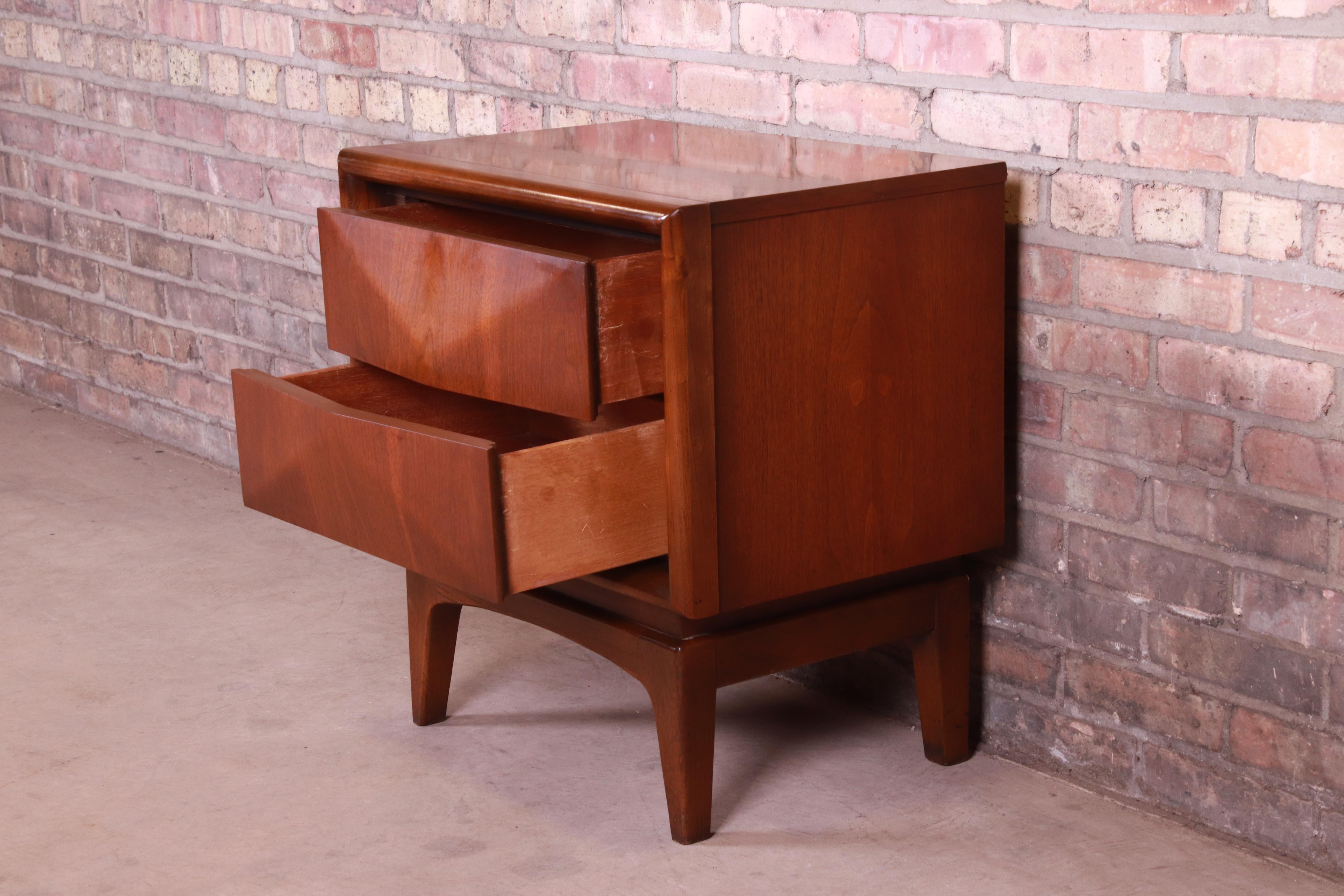 Mid-Century Modern Sculpted Walnut Diamond Front Nightstand by United, 1960s 7