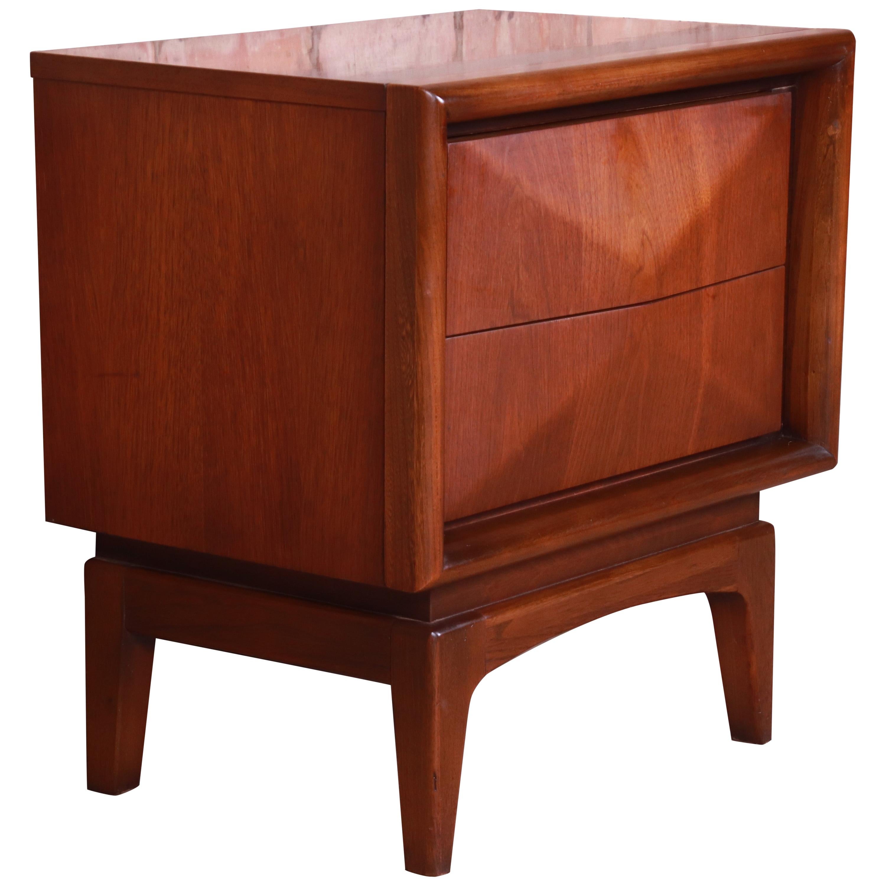 Mid-Century Modern Sculpted Walnut Diamond Front Nightstand by United, 1960s