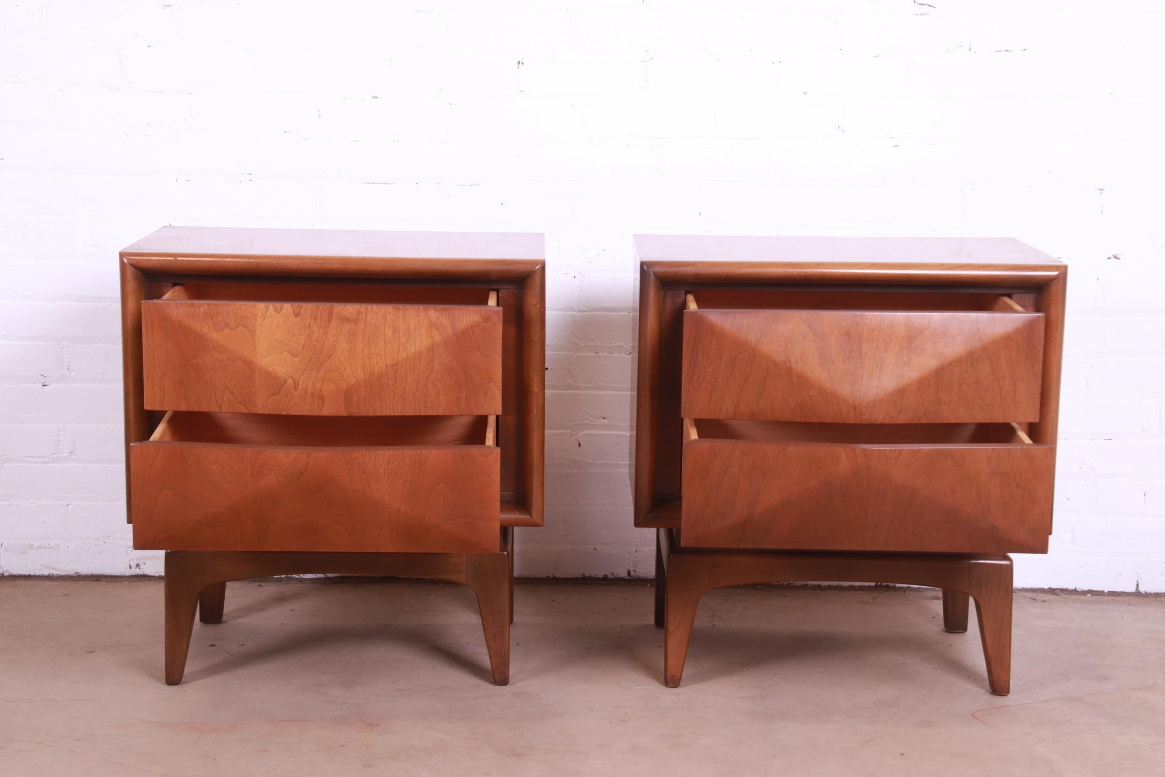 Mid-Century Modern Sculpted Walnut Diamond Front Nightstands by United, Pair 3