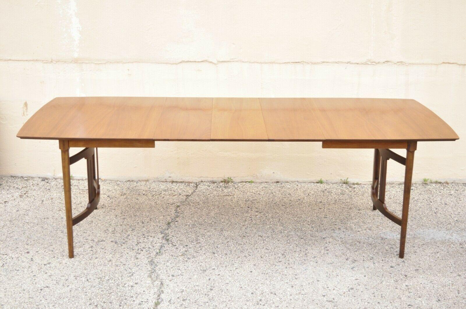 Mid Century Modern Sculpted Walnut Expanding Dining Room Table with 3 Leaves 2