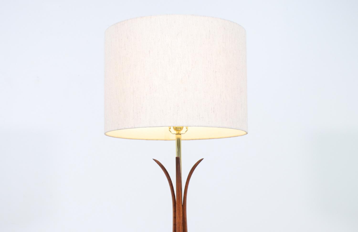 Polished Mid-Century Modern Sculpted Walnut Floor Lamp with Brass Accents