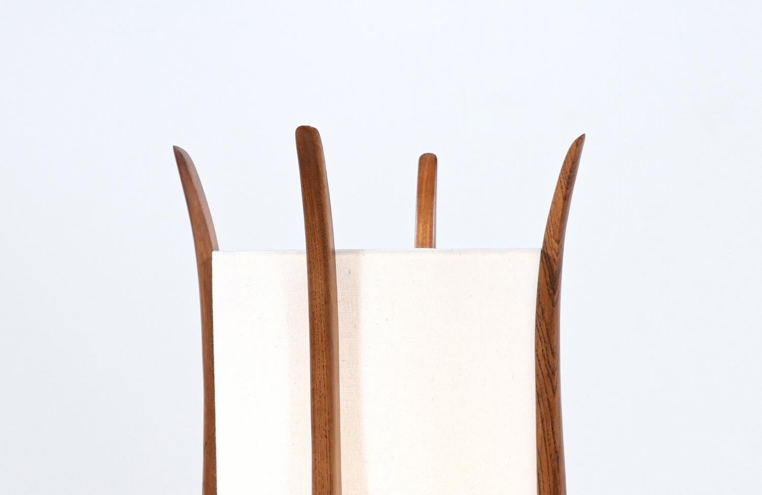 Mid-20th Century Mid-Century Modern Sculpted Walnut Floor Lamp with New Linen Shade