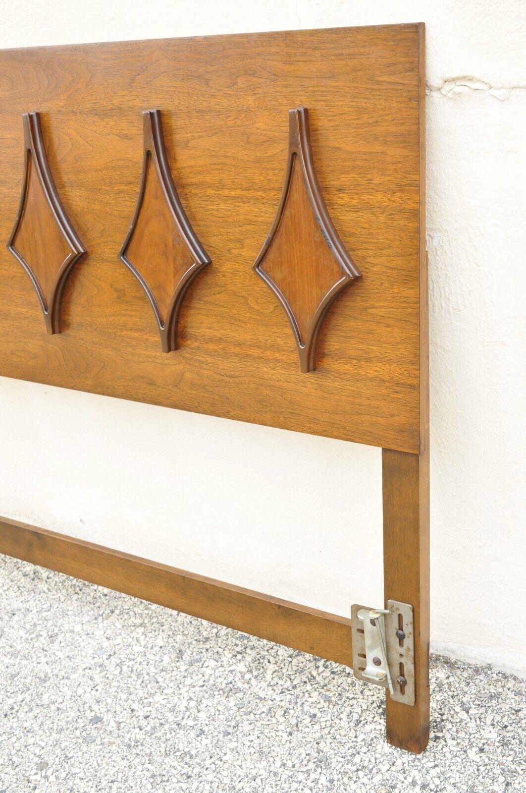 Mid-Century Modern Sculpted Walnut King Size Headboard by Hanover Made Furniture For Sale 1