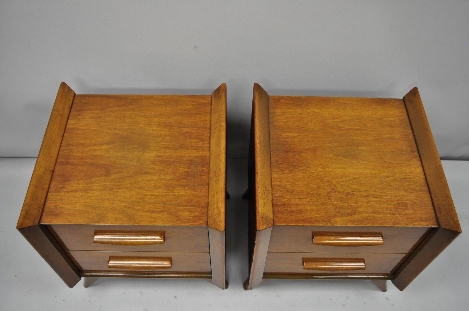 American Mid-Century Modern Sculpted Walnut Nightstands a Pair