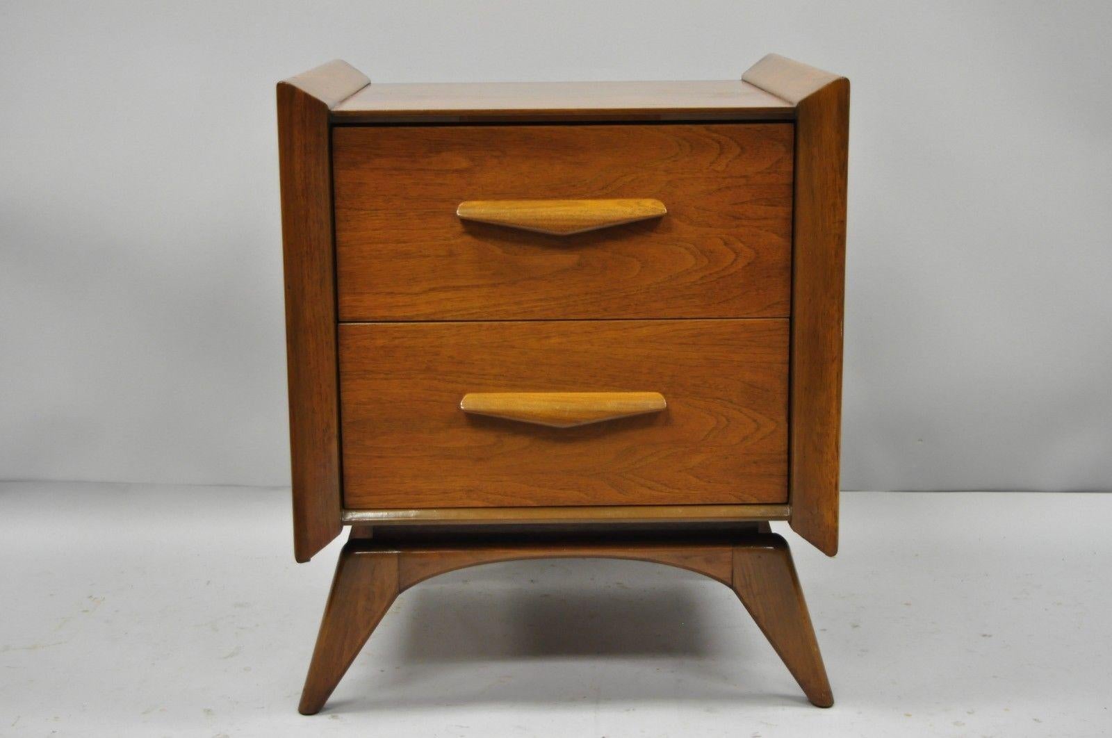 20th Century Mid-Century Modern Sculpted Walnut Nightstands a Pair