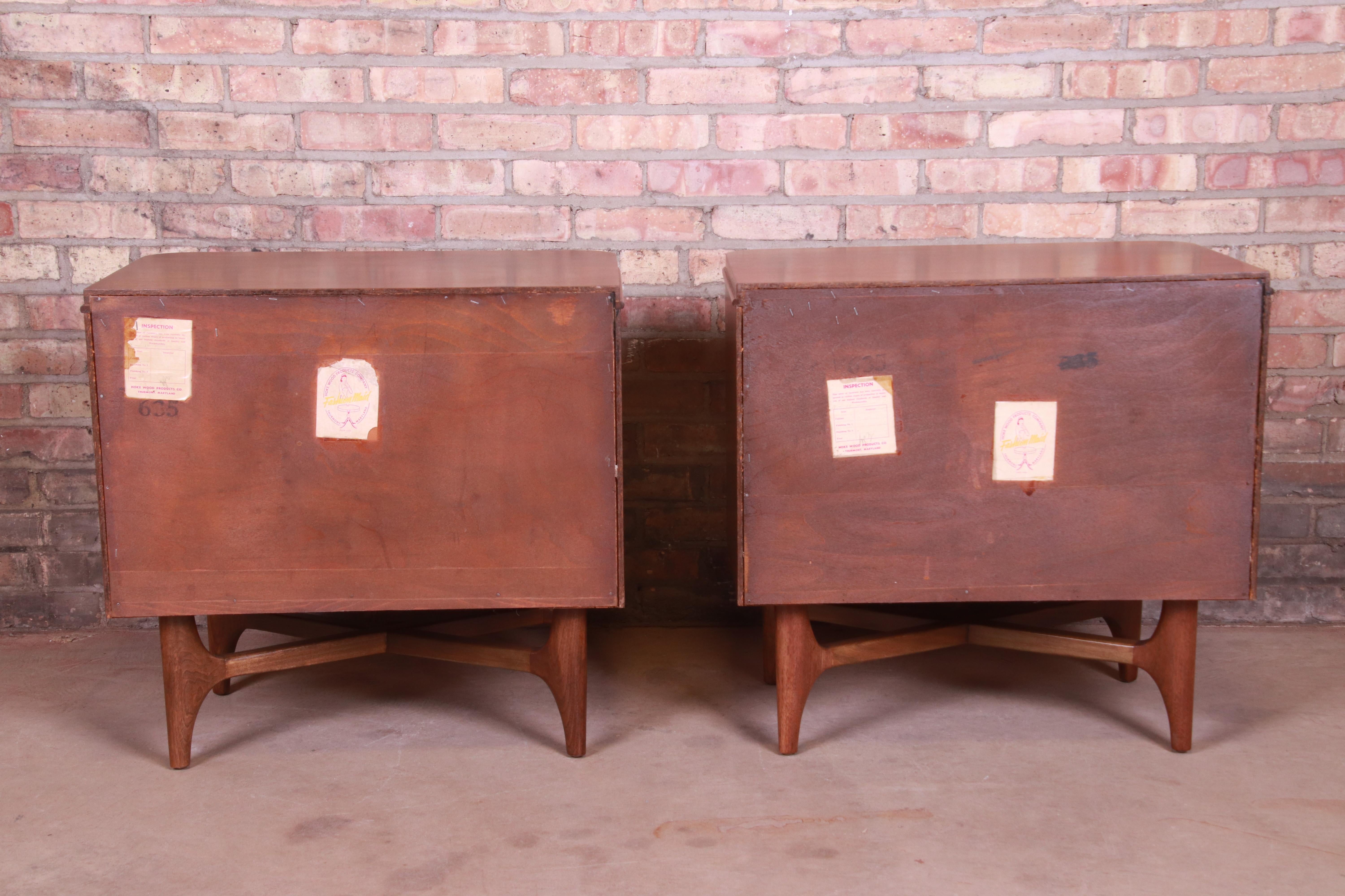 Mid-Century Modern Sculpted Walnut Nightstands, Newly Refinished 5