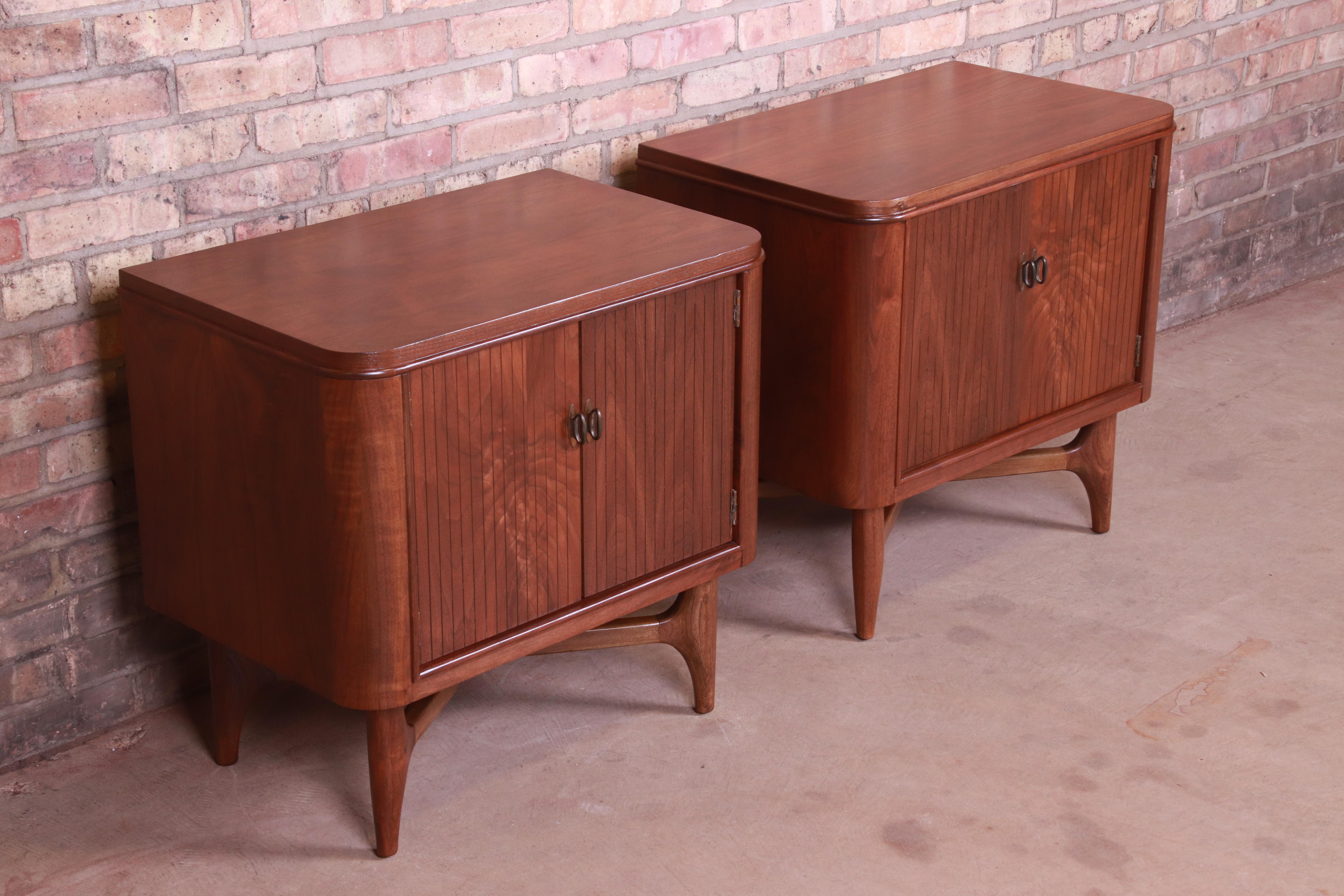 Mid-20th Century Mid-Century Modern Sculpted Walnut Nightstands, Newly Refinished