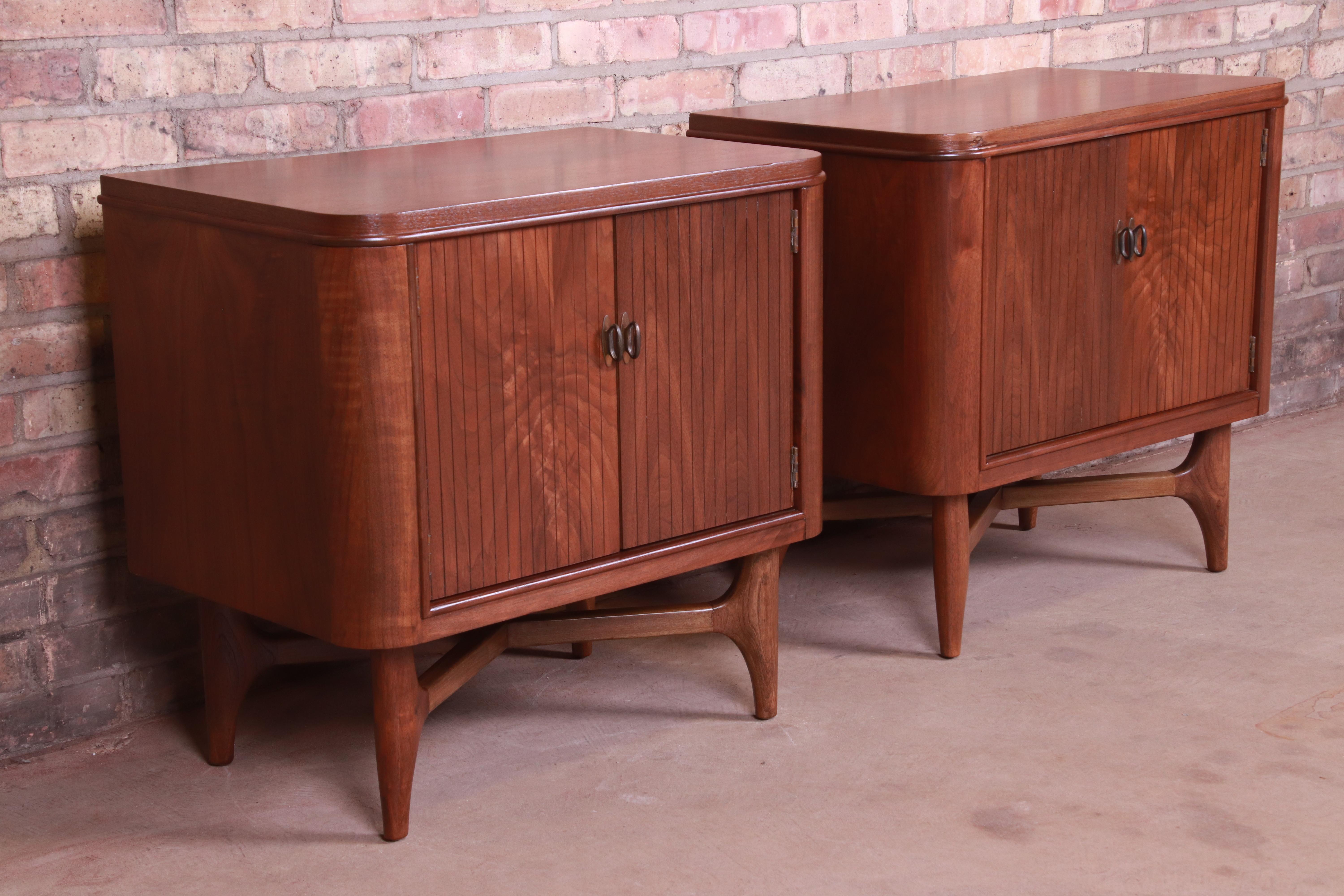 Mid-Century Modern Sculpted Walnut Nightstands, Newly Refinished 1