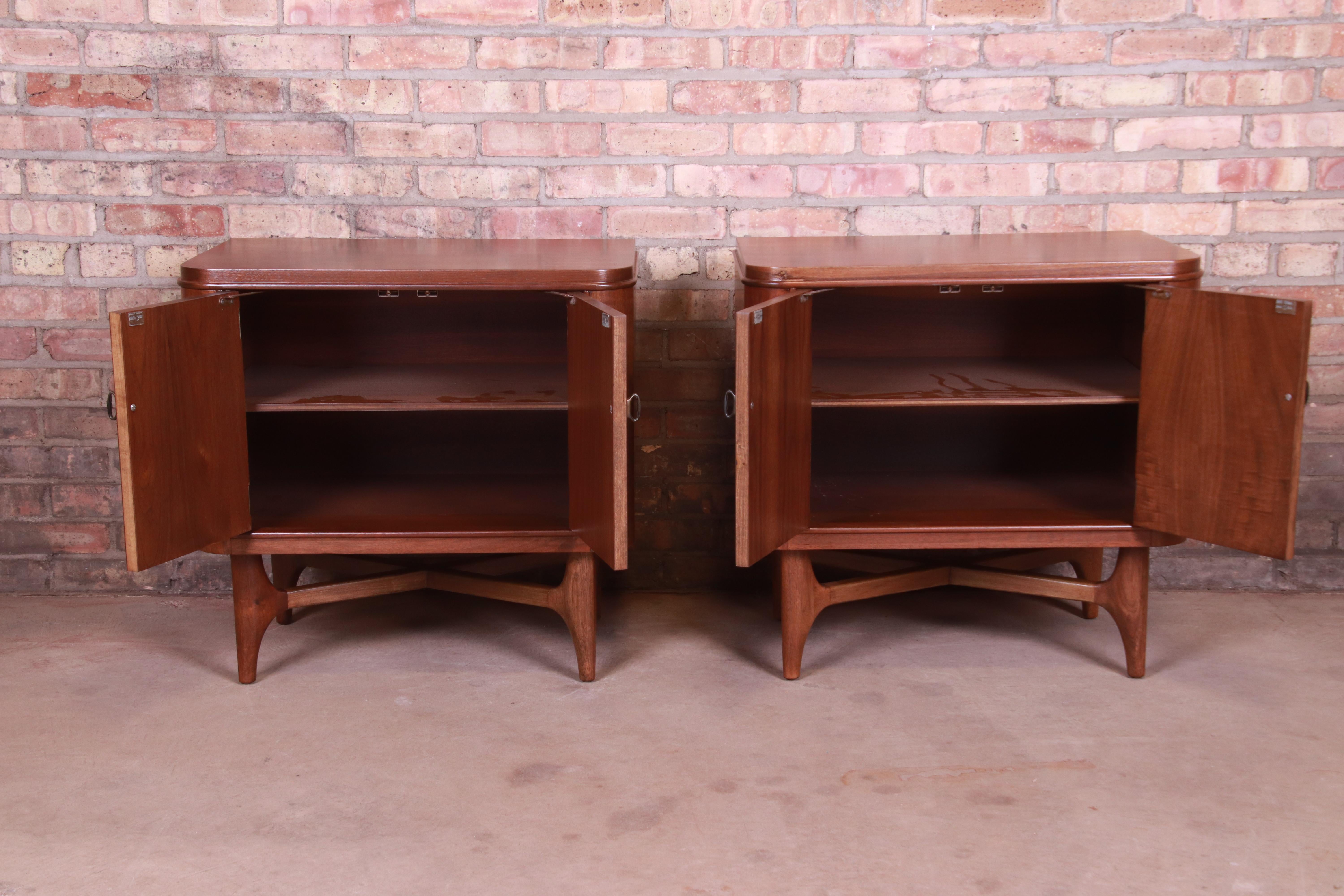 Mid-Century Modern Sculpted Walnut Nightstands, Newly Refinished 2