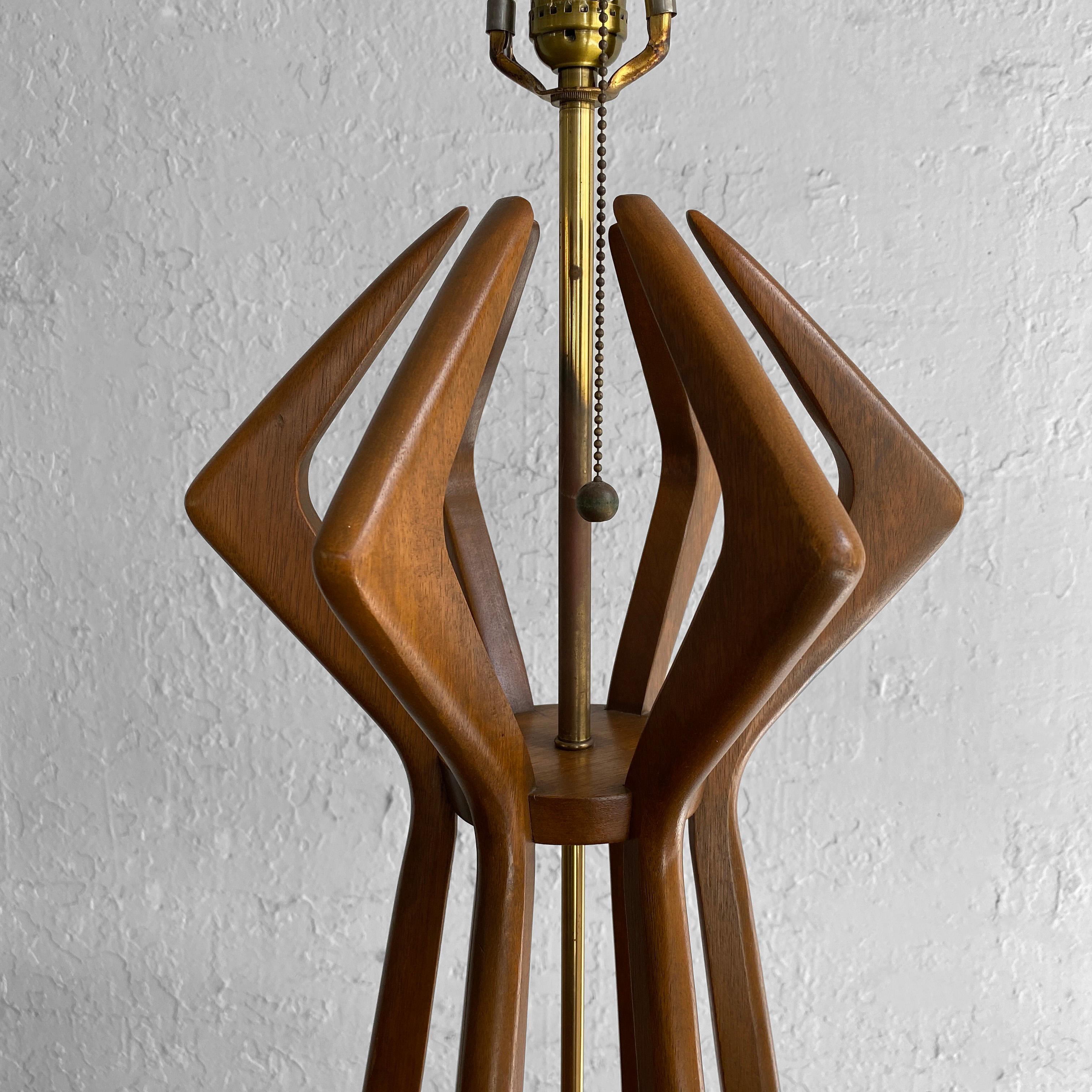 Mid-Century Modern Sculpted Walnut Table Lamp by Modeline In Good Condition For Sale In Brooklyn, NY