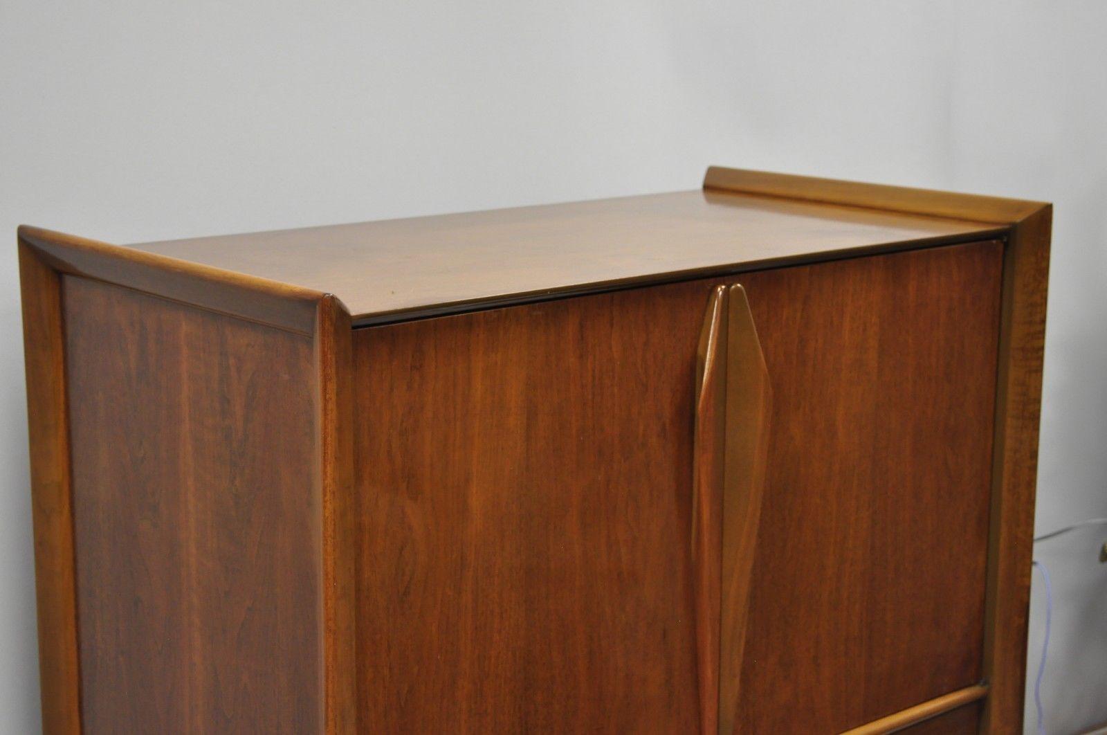 20th Century Mid-Century Modern Sculpted Walnut Tall Chest Dresser For Sale