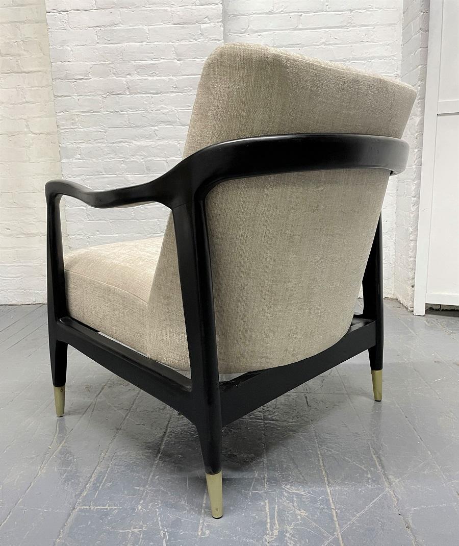 Unknown Mid-Century Modern Sculptural Armchair For Sale