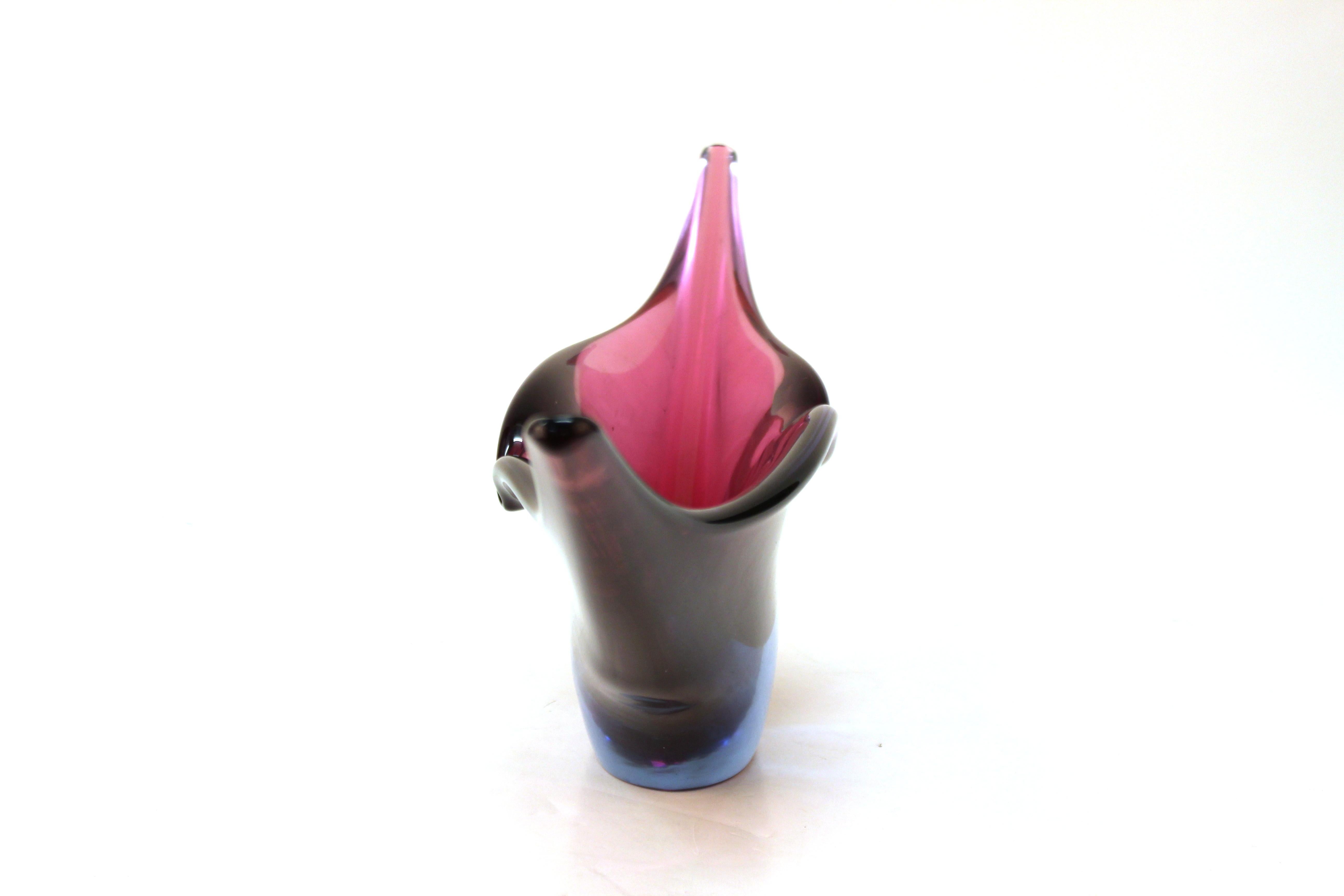 20th Century Mid-Century Modern Sculptural Art Glass Bowl in Eggplant Purple