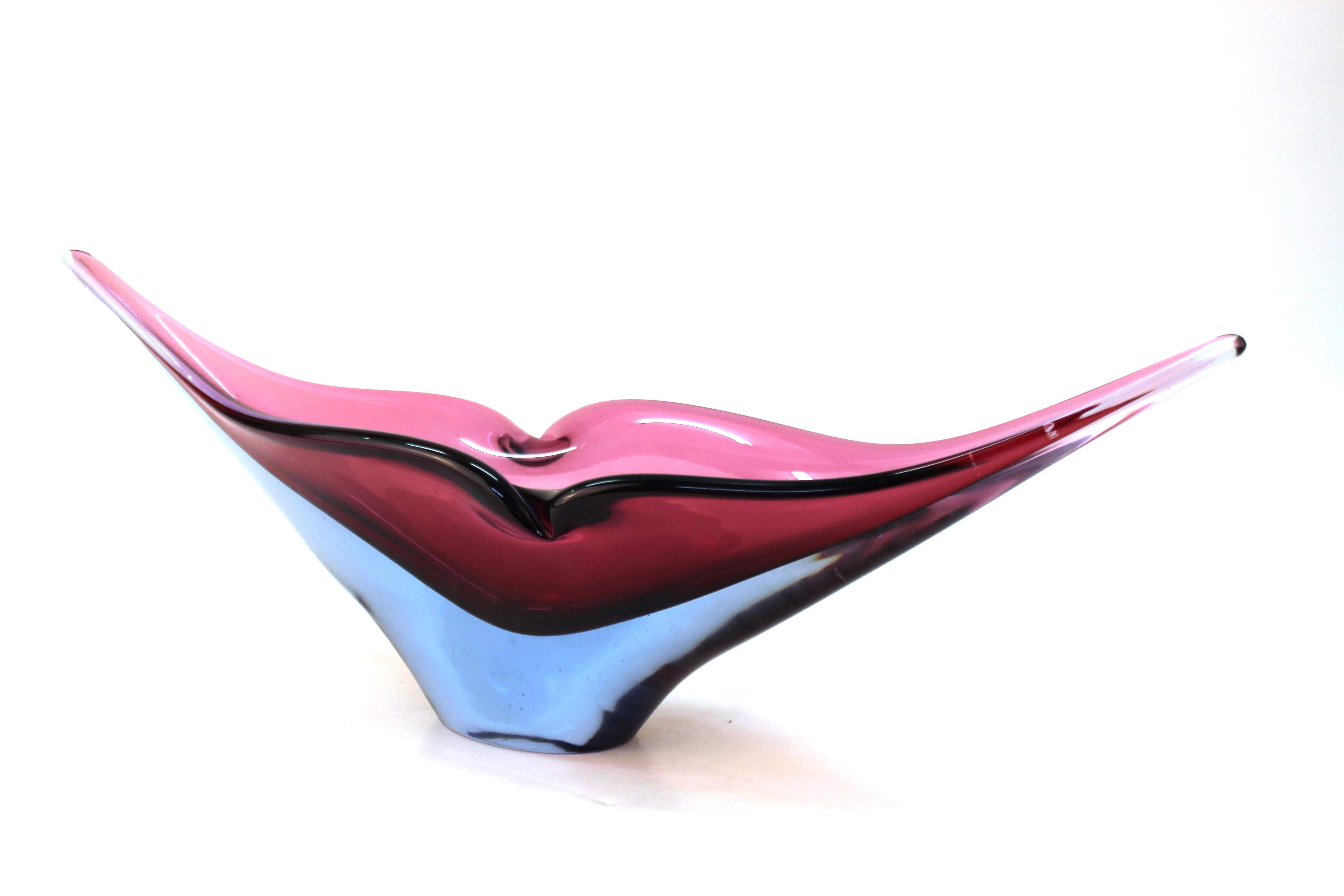 Mid-Century Modern Sculptural Art Glass Bowl in Eggplant Purple 2
