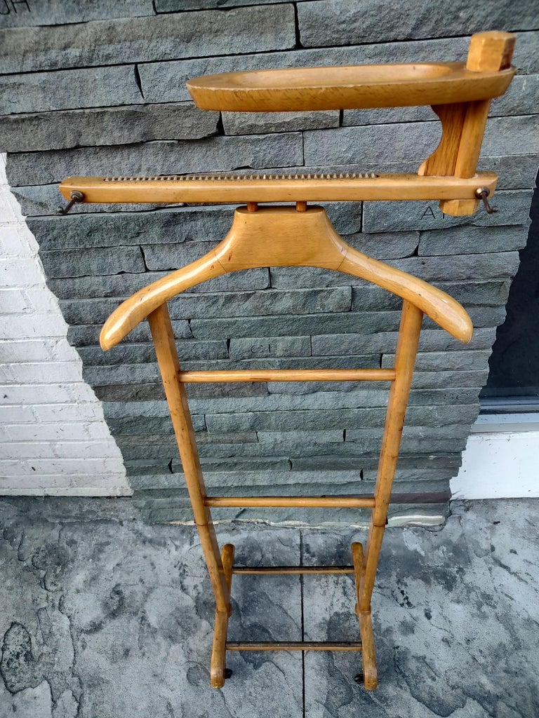 MidCentury Modern Sculptural Beech Clothing Valet Made in Italy For