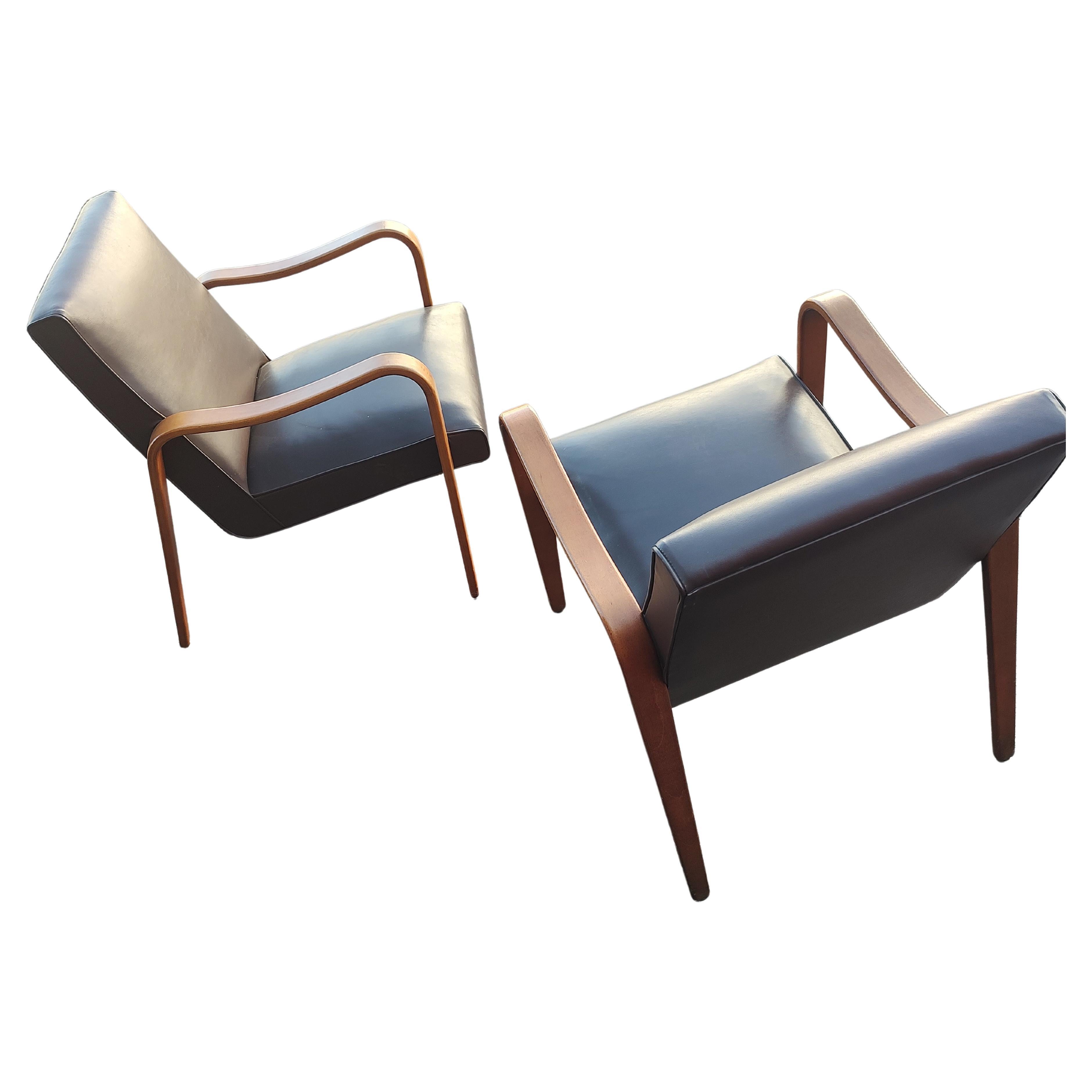 Mid Century Modern Sculptural Bent Arm Lounge Chairs in Birch by Thonet In Good Condition For Sale In Port Jervis, NY