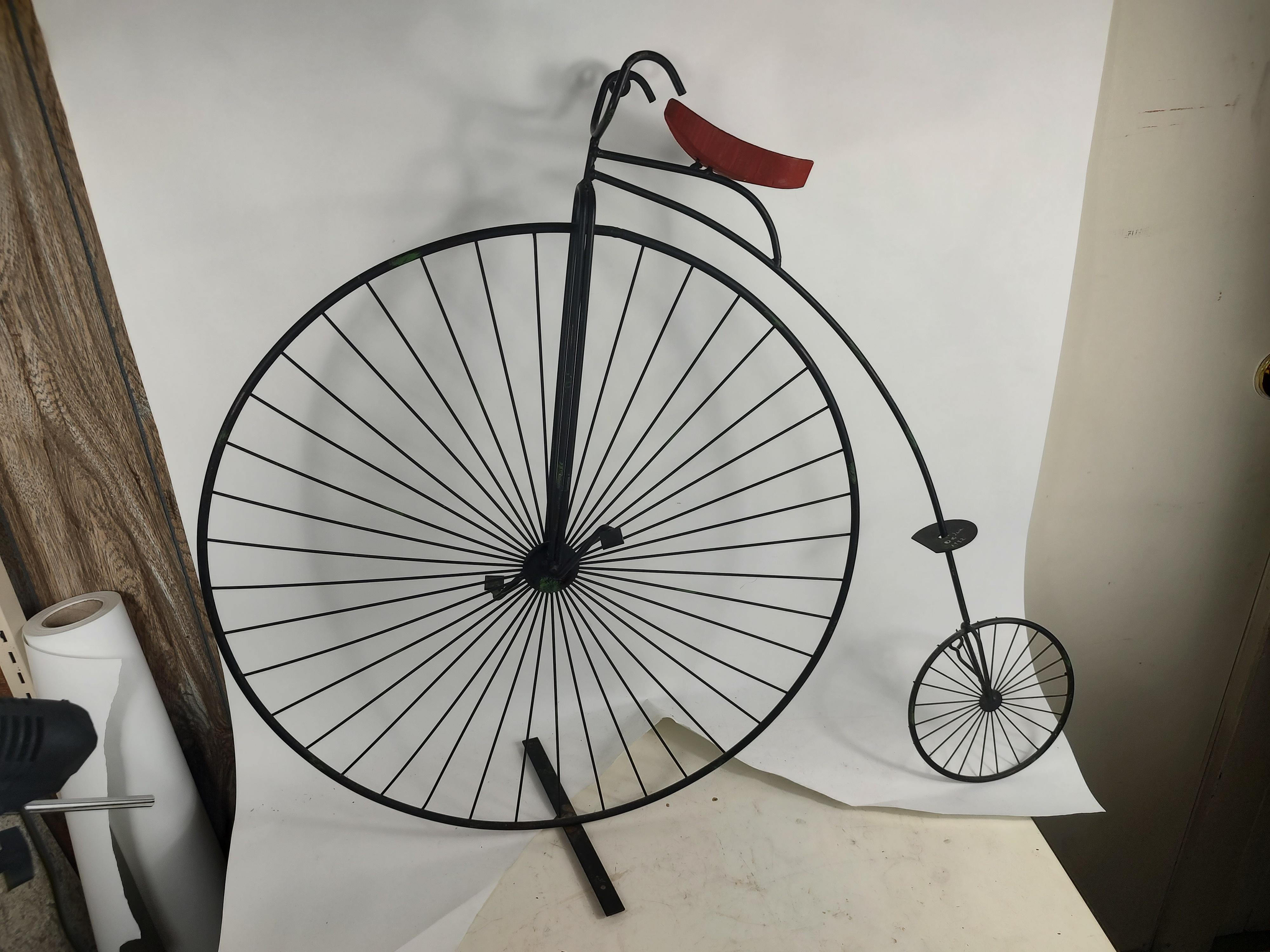 The Moderns Modern Bicycle Sculptural Tabletop or Wall Mount by Curtis Jere en vente 1