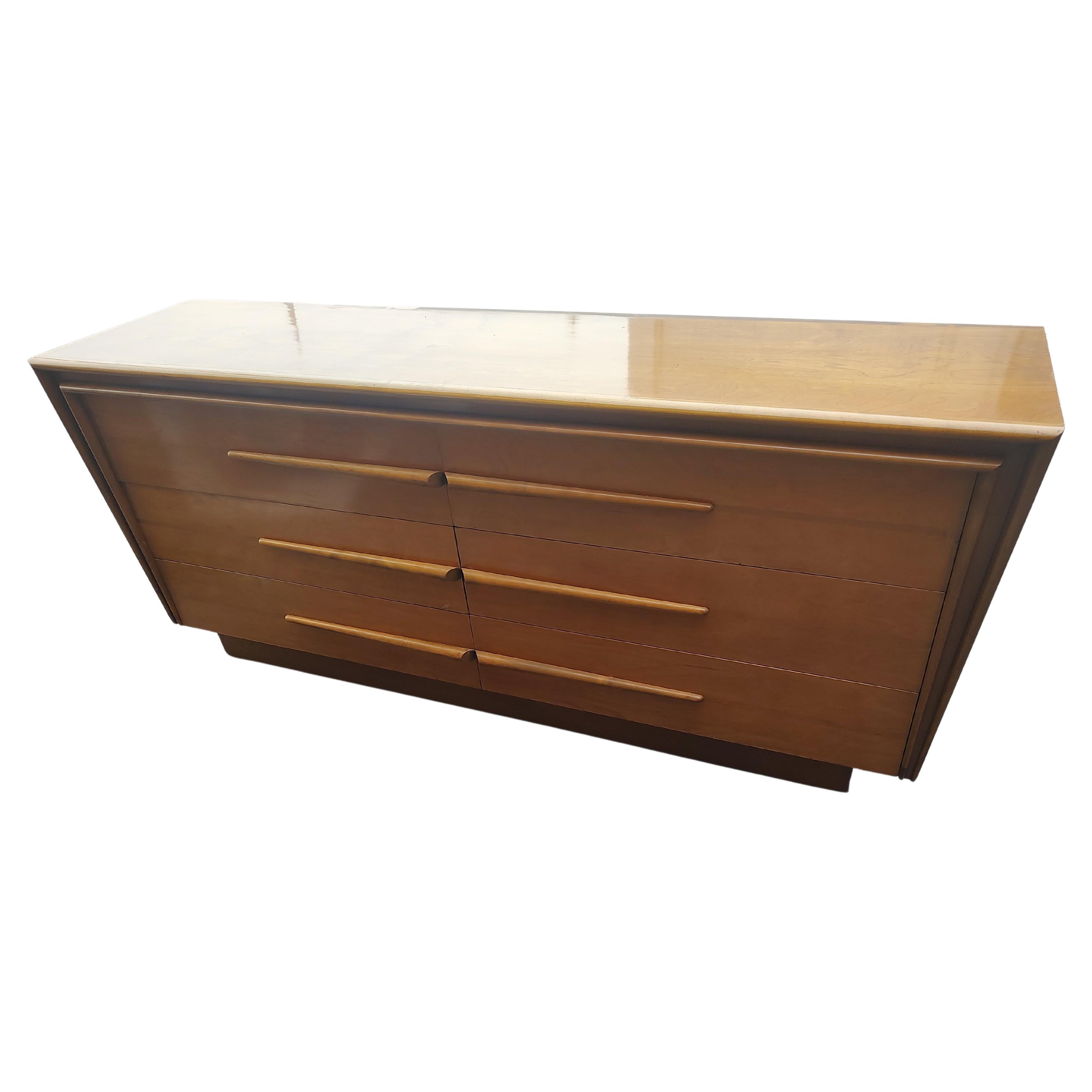 Fait main Commode sculpturale en bouleau mi-siècle moderne à 6 tiroirs d'Edmond Spence, Suède en vente